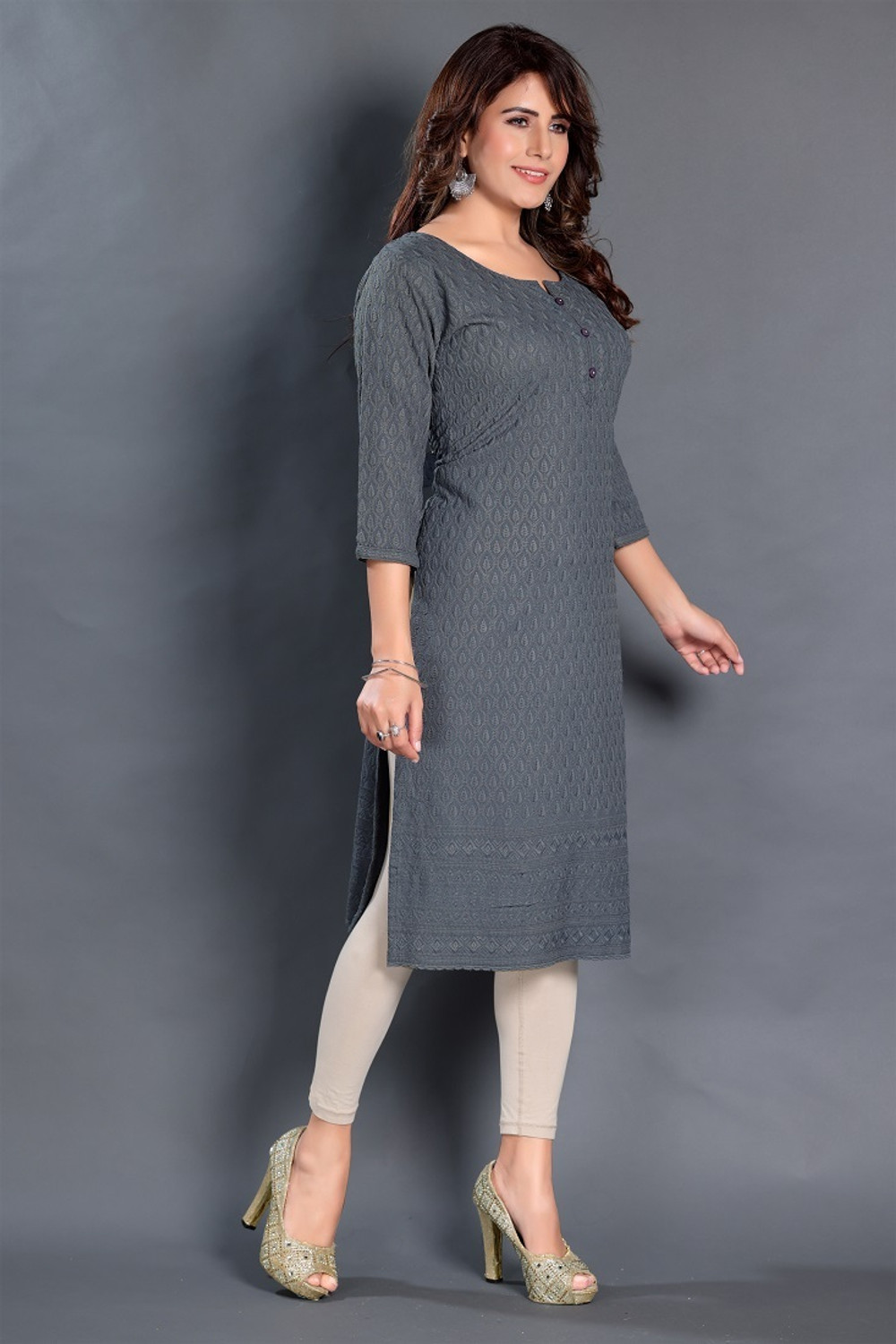 Image of Dream & Dzire Women Chikan Embroidery Straight Kurta
