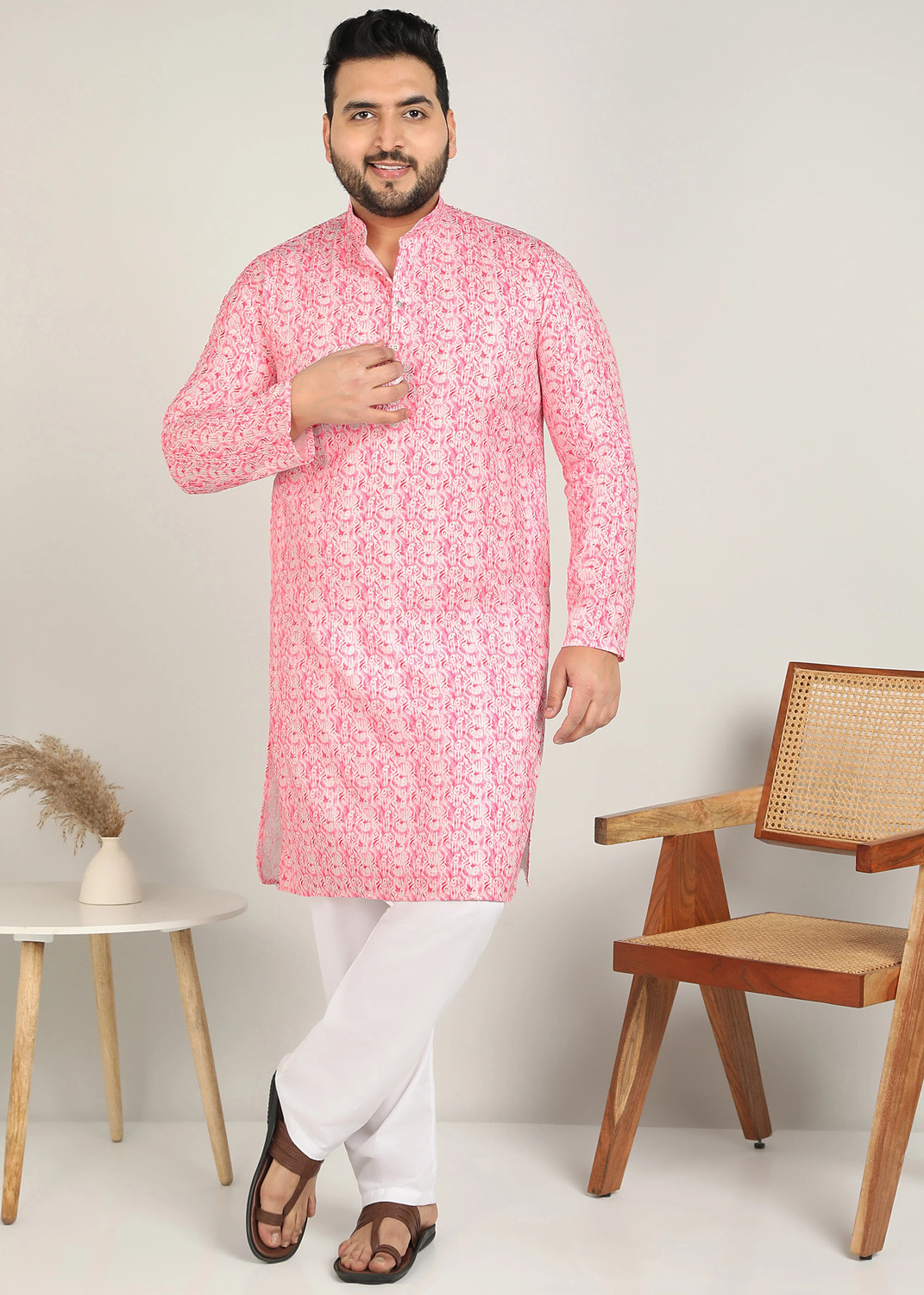Image of METRONAUT PLUS Men Printed Straight Kurta