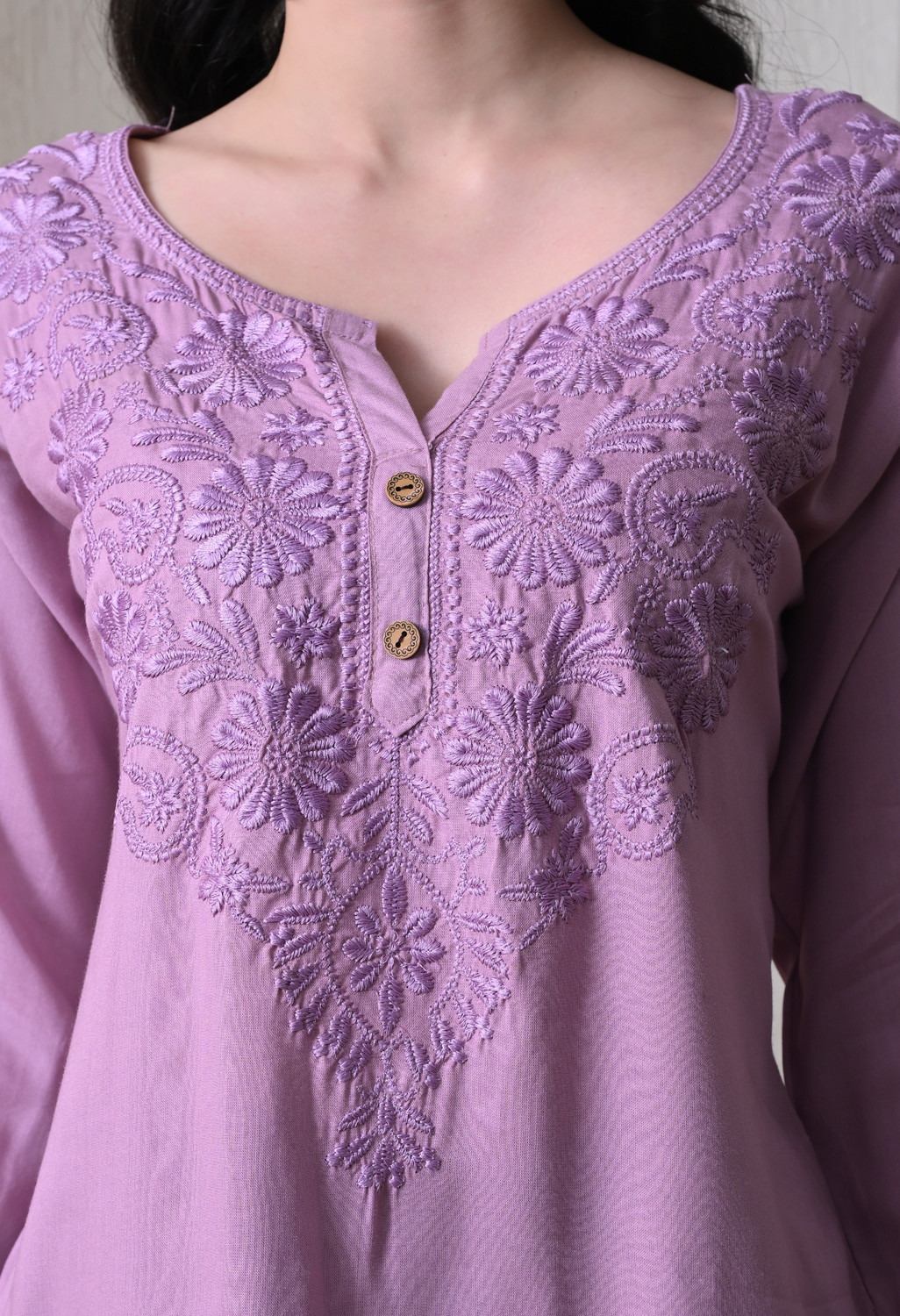 Image of ROSHNI Women Embroidered Straight Kurta