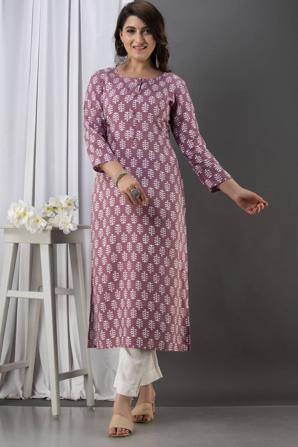 GREYSHADE Women Printed Cotton Rayon Straight Kurta (Multicolor)