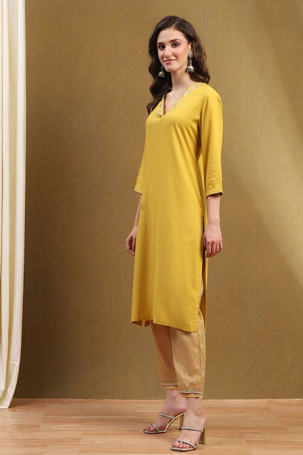 Image of BIBA Women Solid Straight Kurta