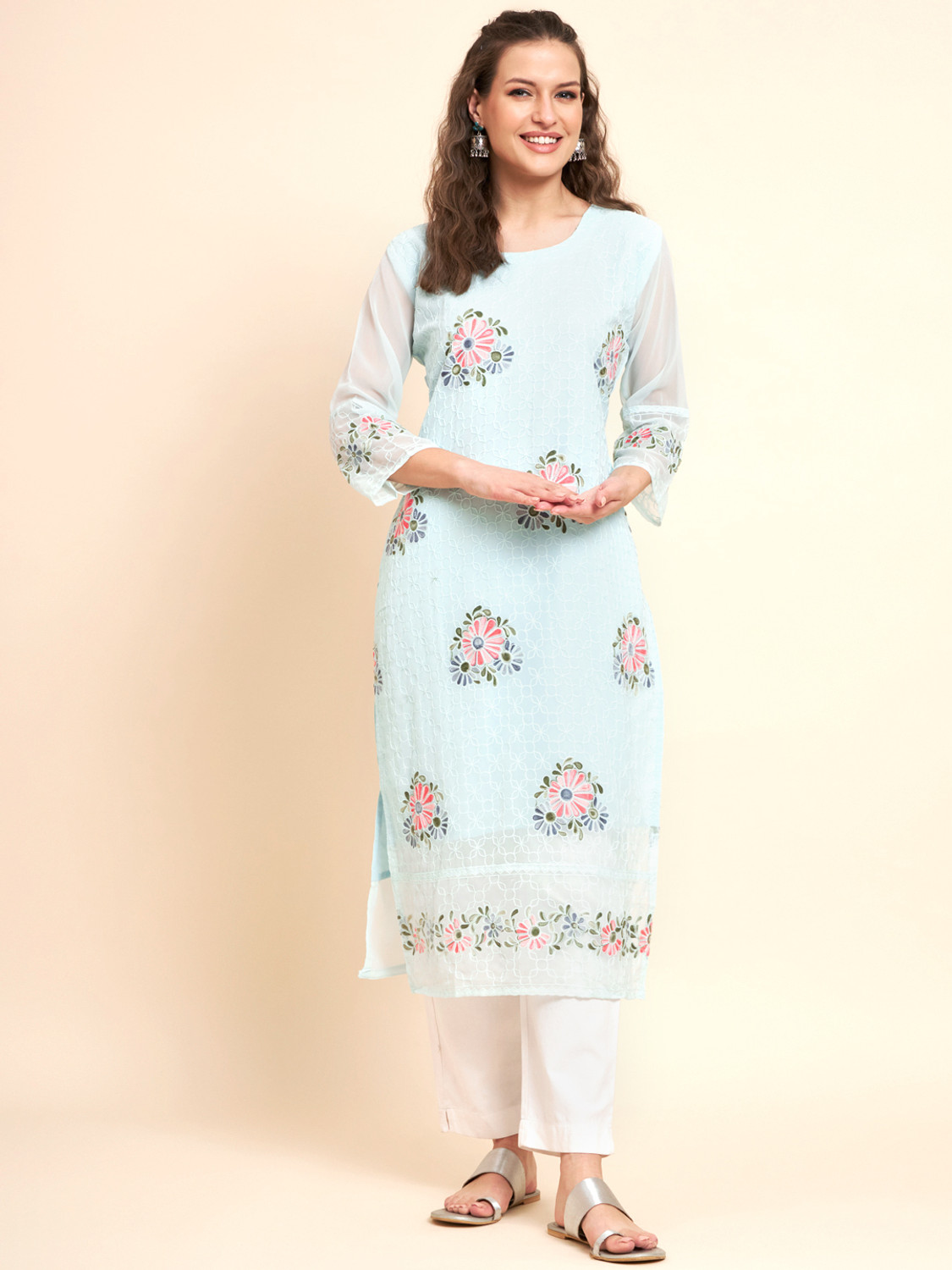 Image of vairagee Women Embroidered Straight Kurta