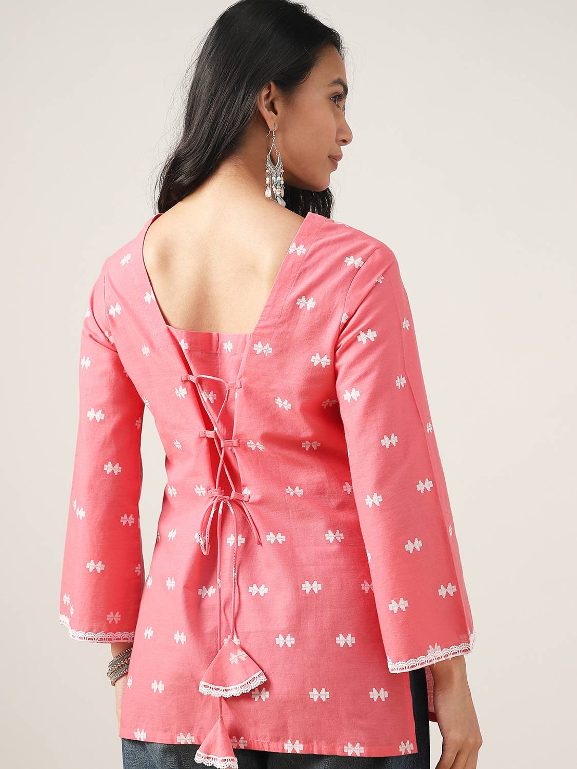 BKApparels Women Pink Printed Straight Kurta - Image 4