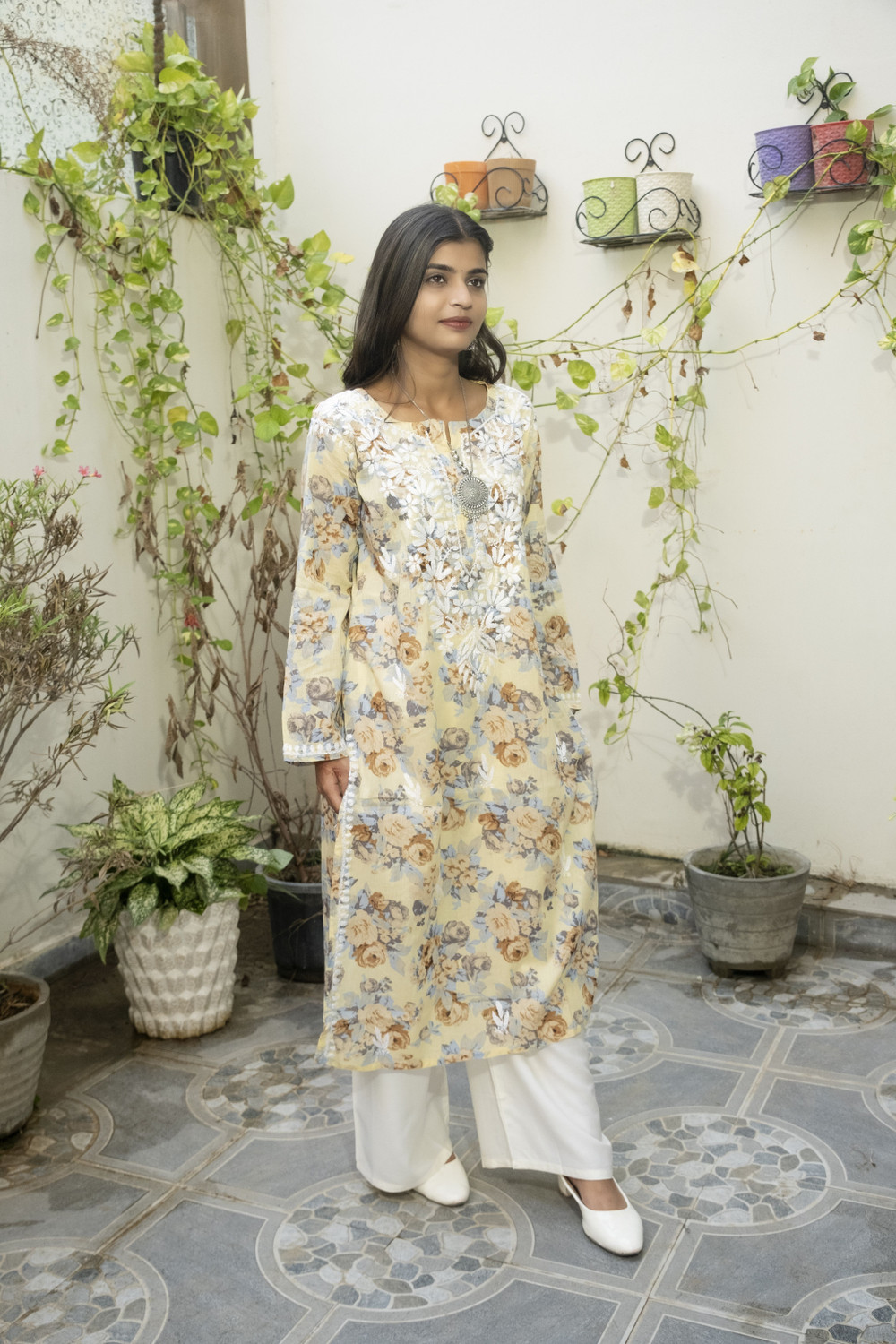 Image of Elegance Hub Women Printed Straight Kurta