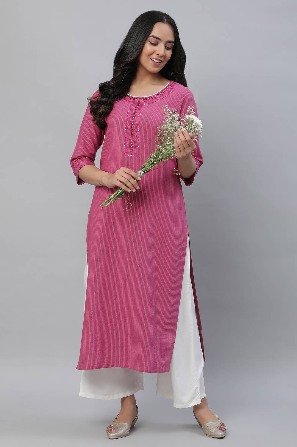Aurelia Women Striped Straight Kurta