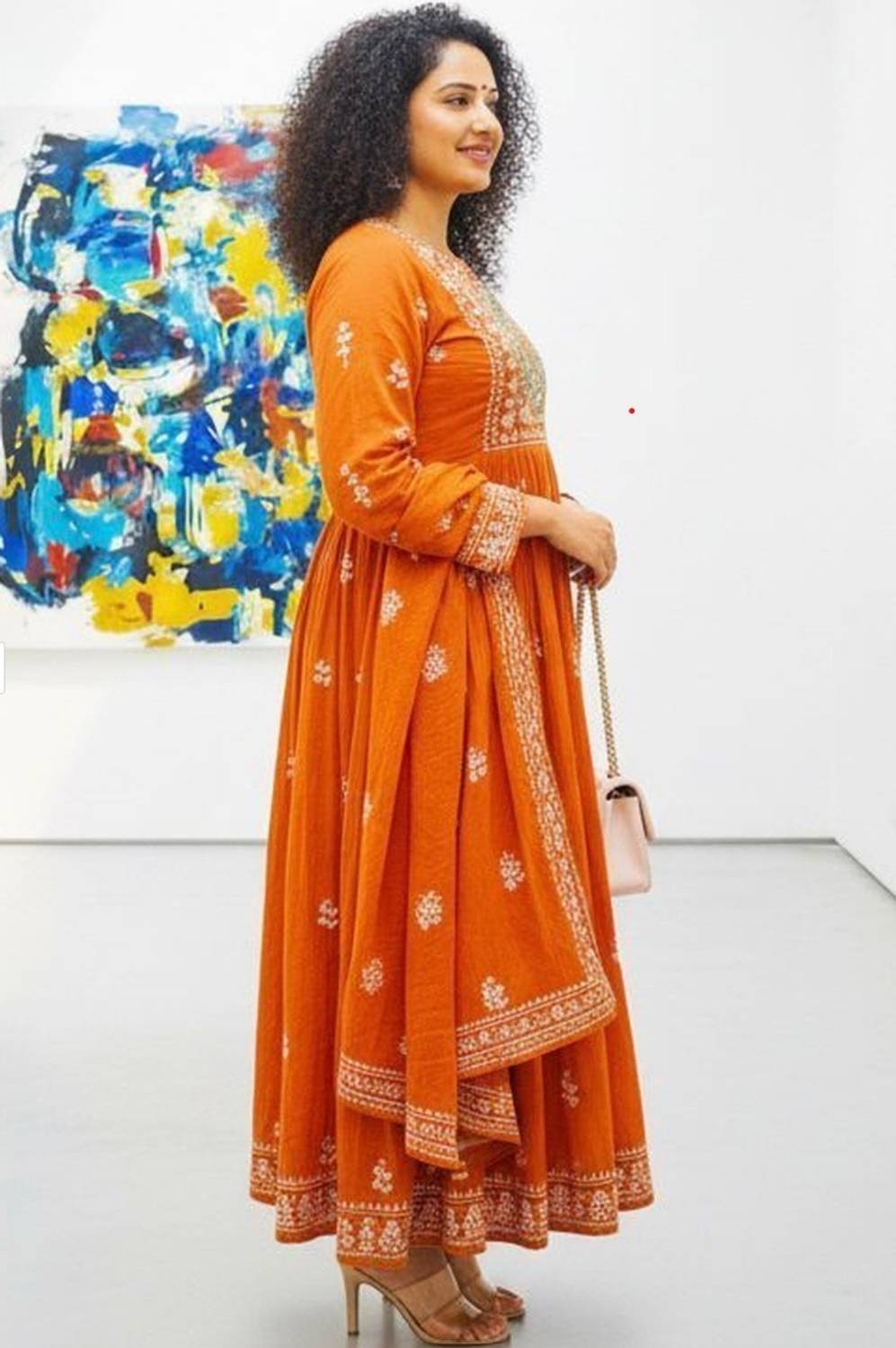 Vastraa Embroidered Anarkali Kurta - Image 4