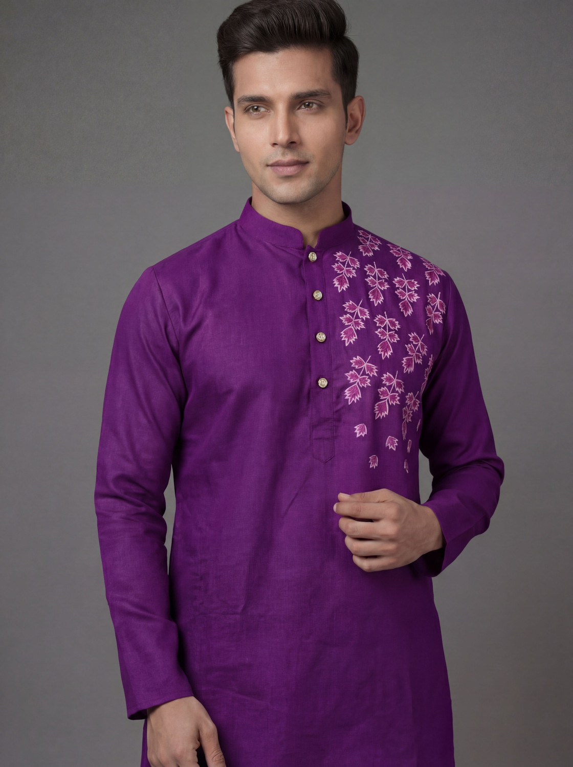 Image of Tibra Collection Men Embroidered Straight Kurta