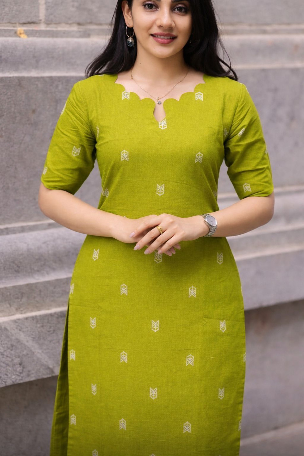 Image of Fexty Women Geometric Print Straight Kurta
