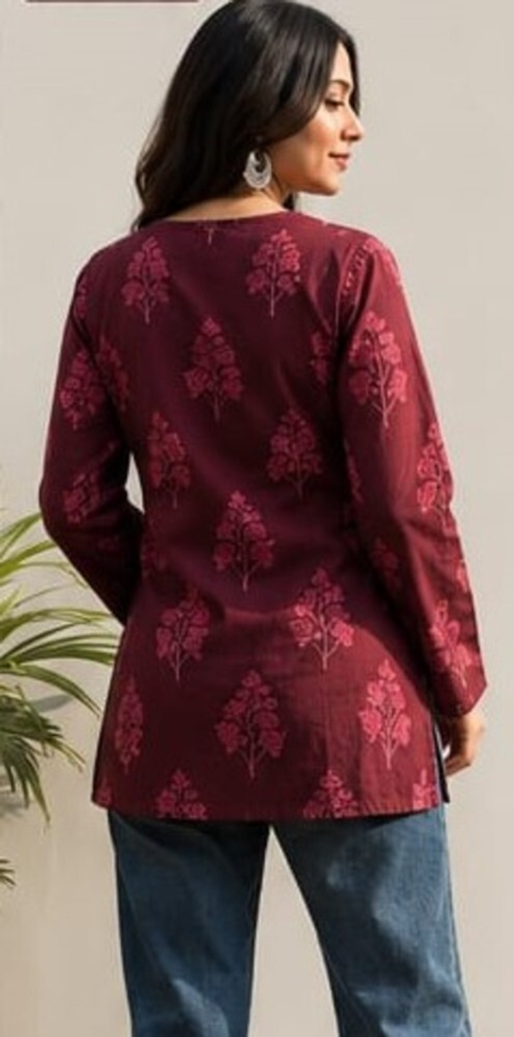 Image of ANJANEYA FASHION Women Printed Straight Kurta