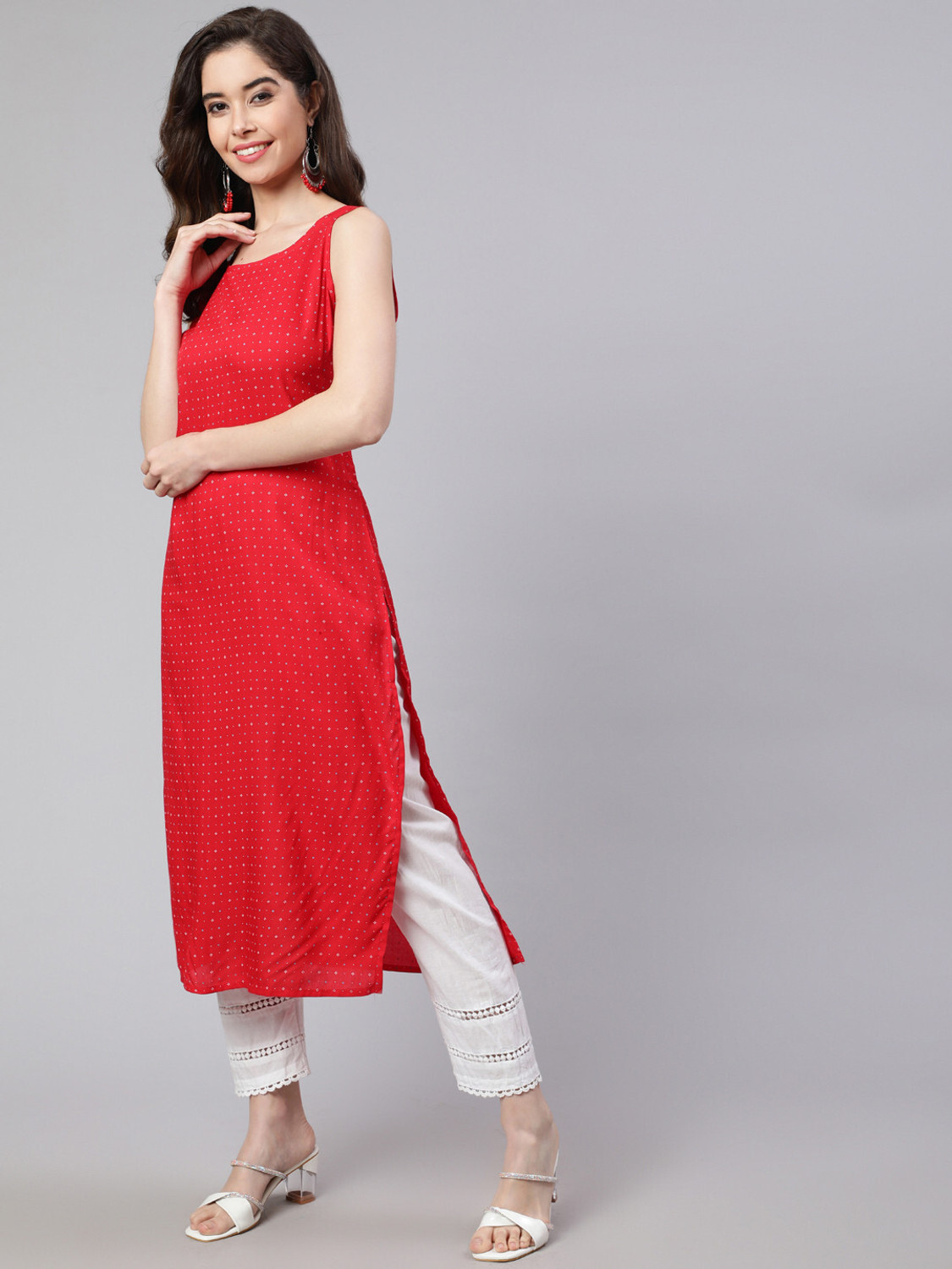 Image of VIHARINI Women Self Design Straight Kurta