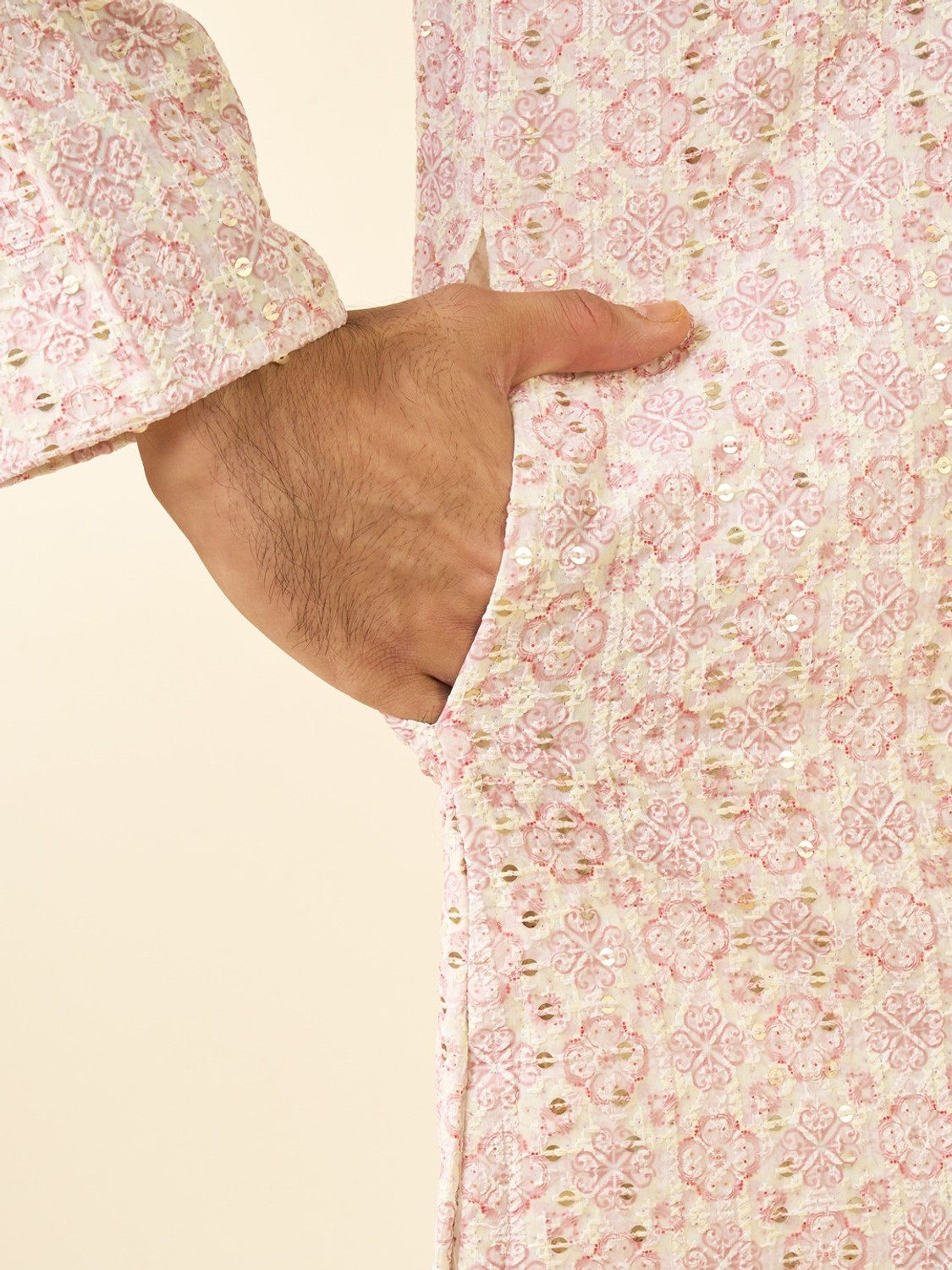 Image of DIWAS by Manyavar Men Embroidered Straight Kurta