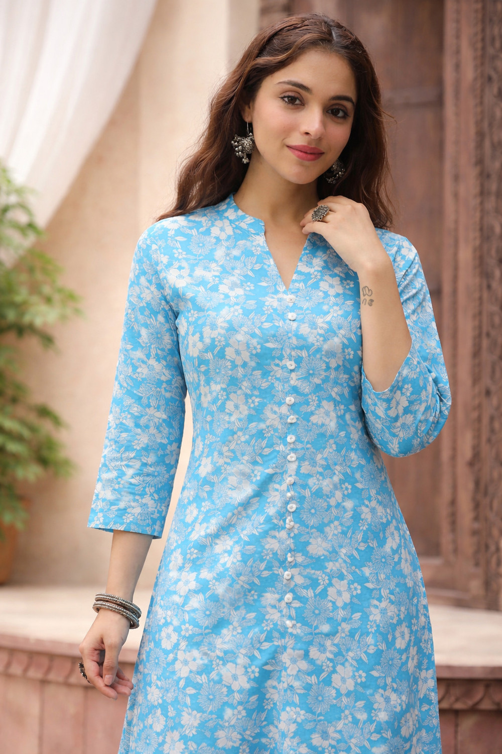 Image of AEESHA COLLECTION Women Printed, Floral Print Frontslit Kurta