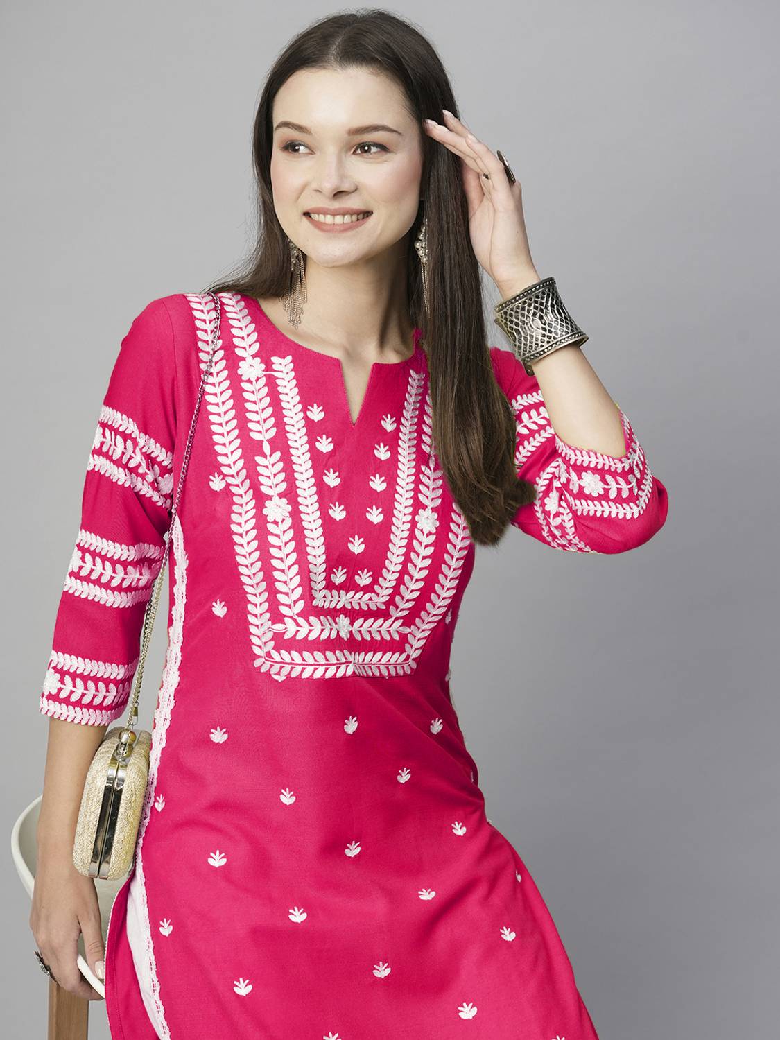 Heturaj fashion Women Embroidered Cotton Blend Straight Kurta (Pi