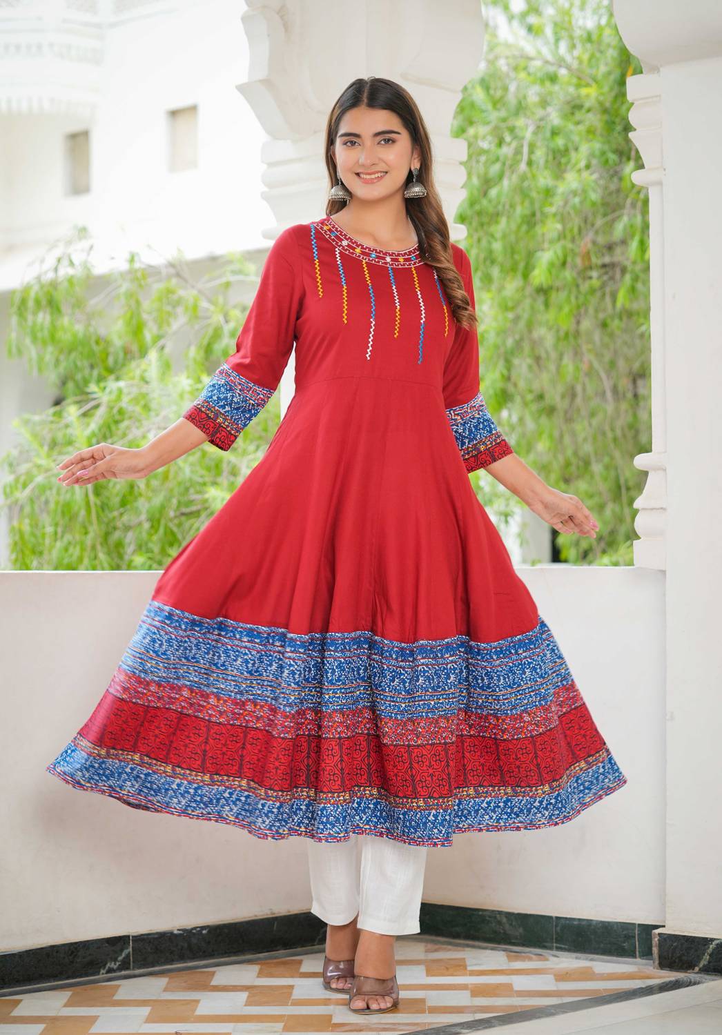 AKIKO Women Printed Anarkali Kurta