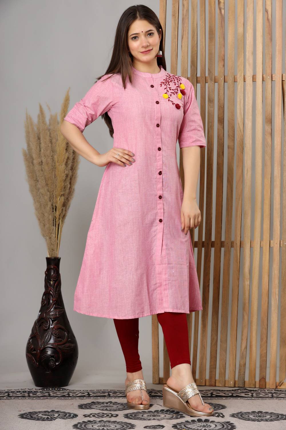Dizon Women Embroidered Cotton Blend A-line Kurta (Multicolor)