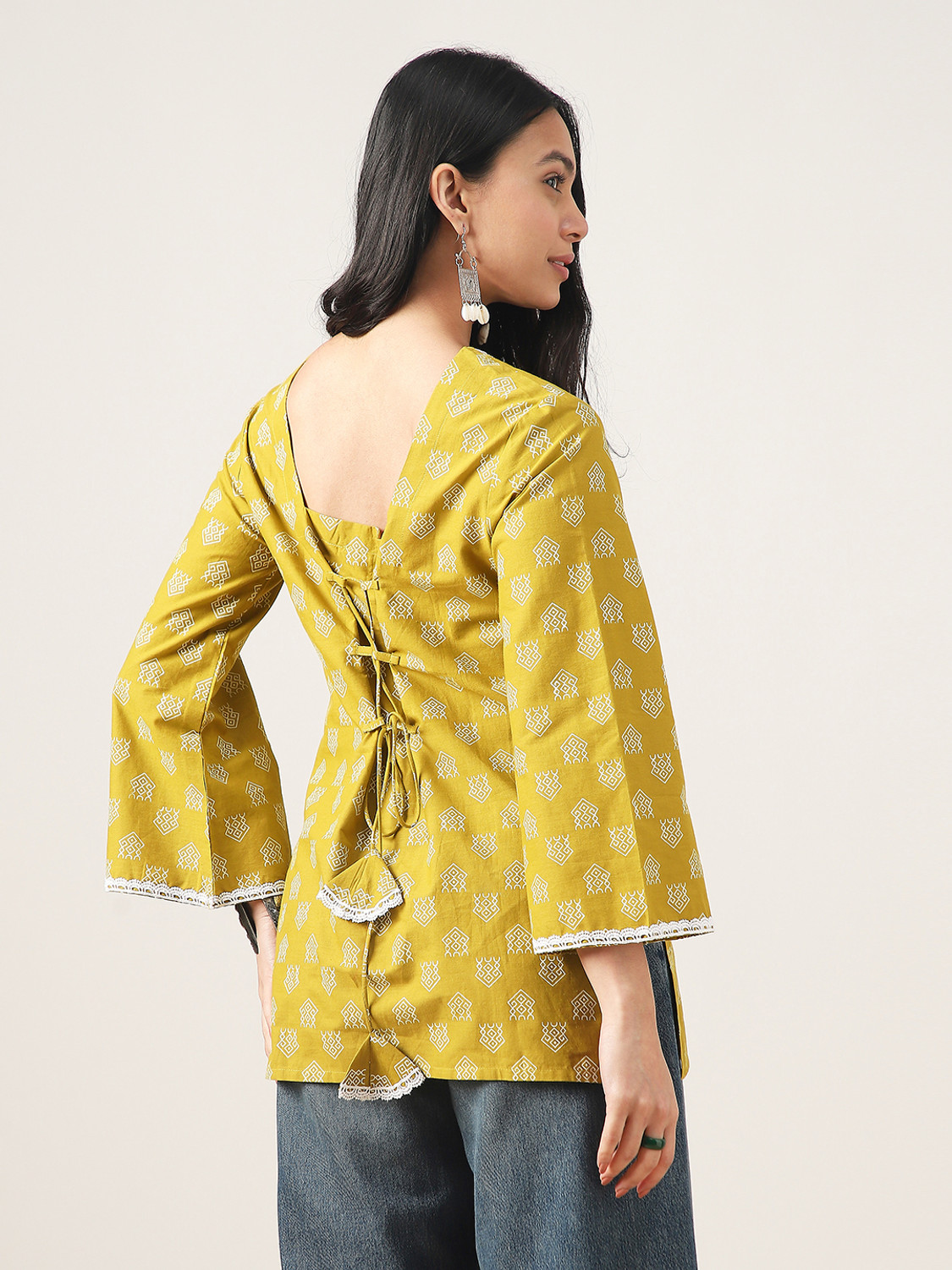 Image of BKApparels Women Printed Straight Kurta