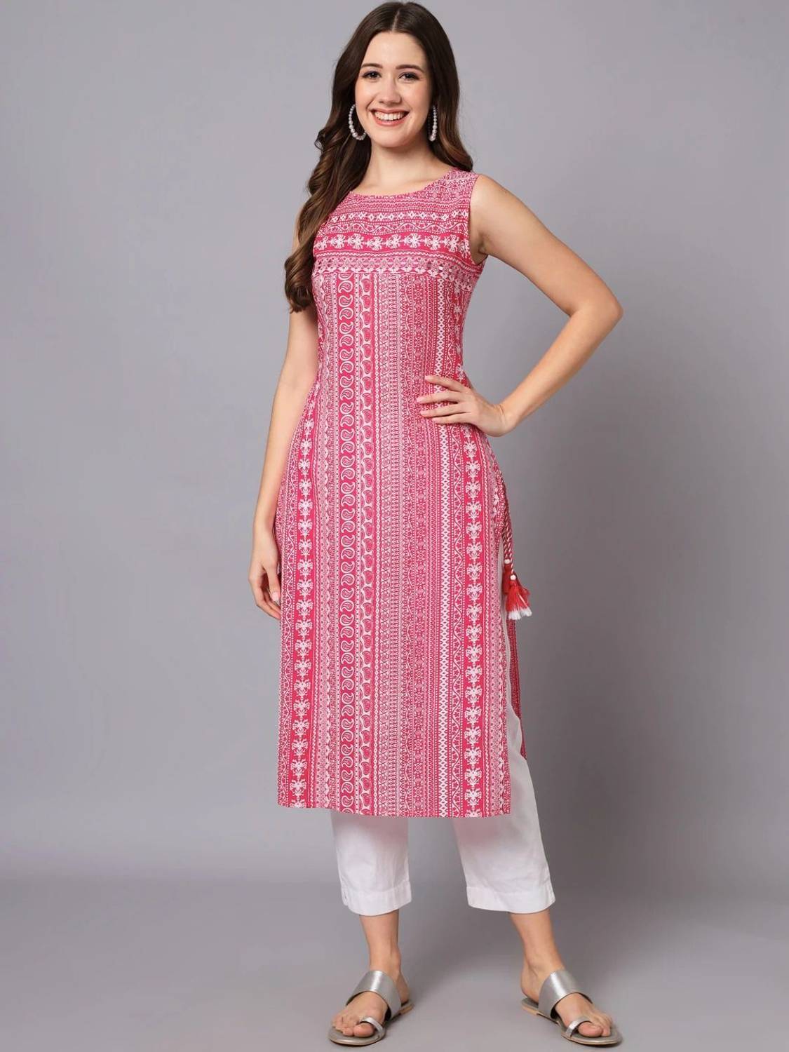 Aao Women Floral Print Cotton Rayon Straight Kurta (Pink)