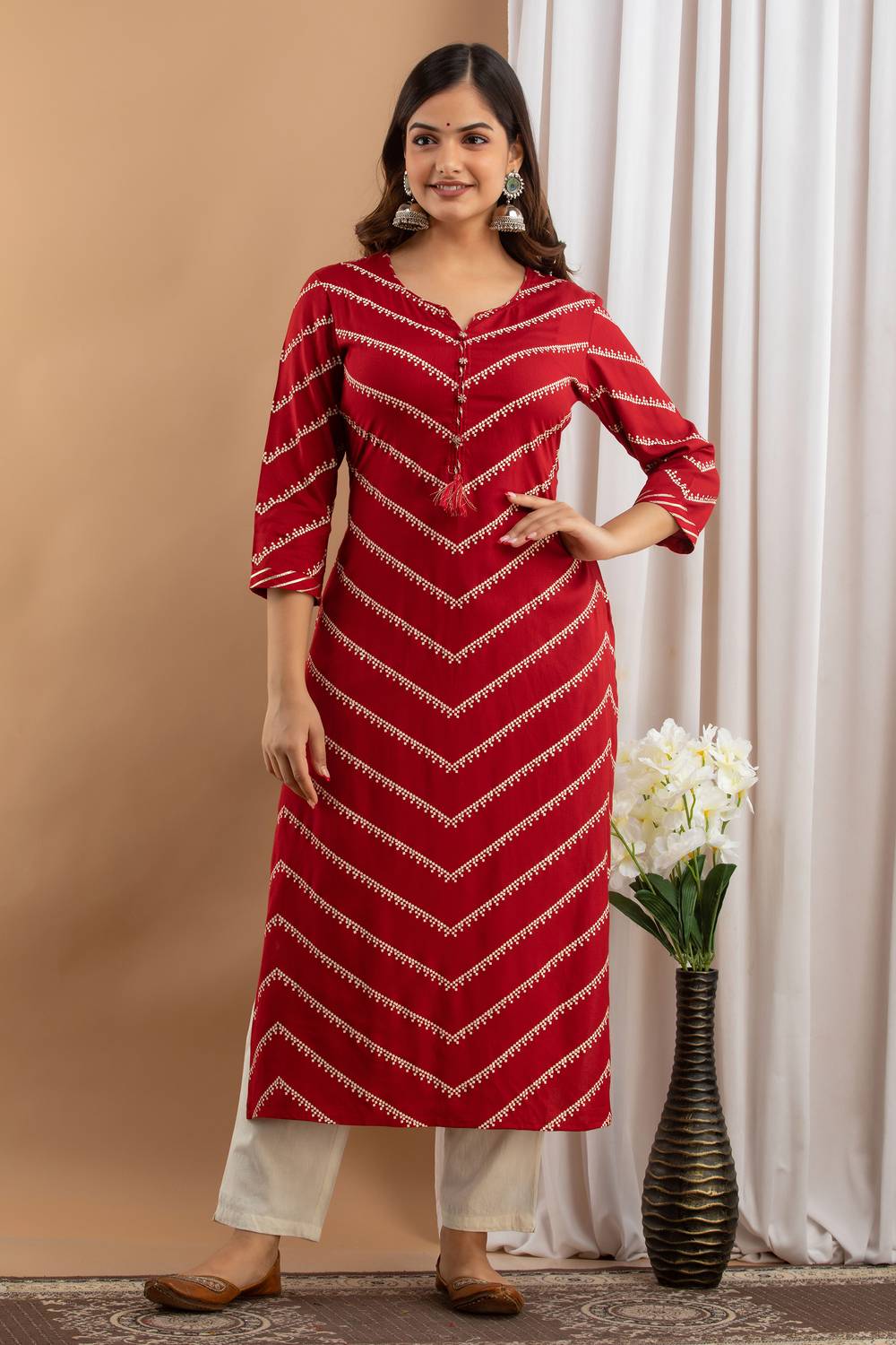 AREEH Chikan Embroidery Viscose Rayon Straight Kurta for Women