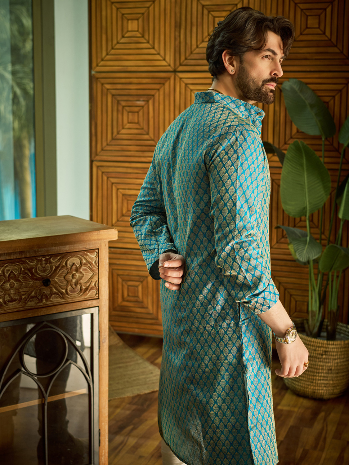 Image of SOJANYA Woven Design Jacquard Straight Kurta for Men (Blue)