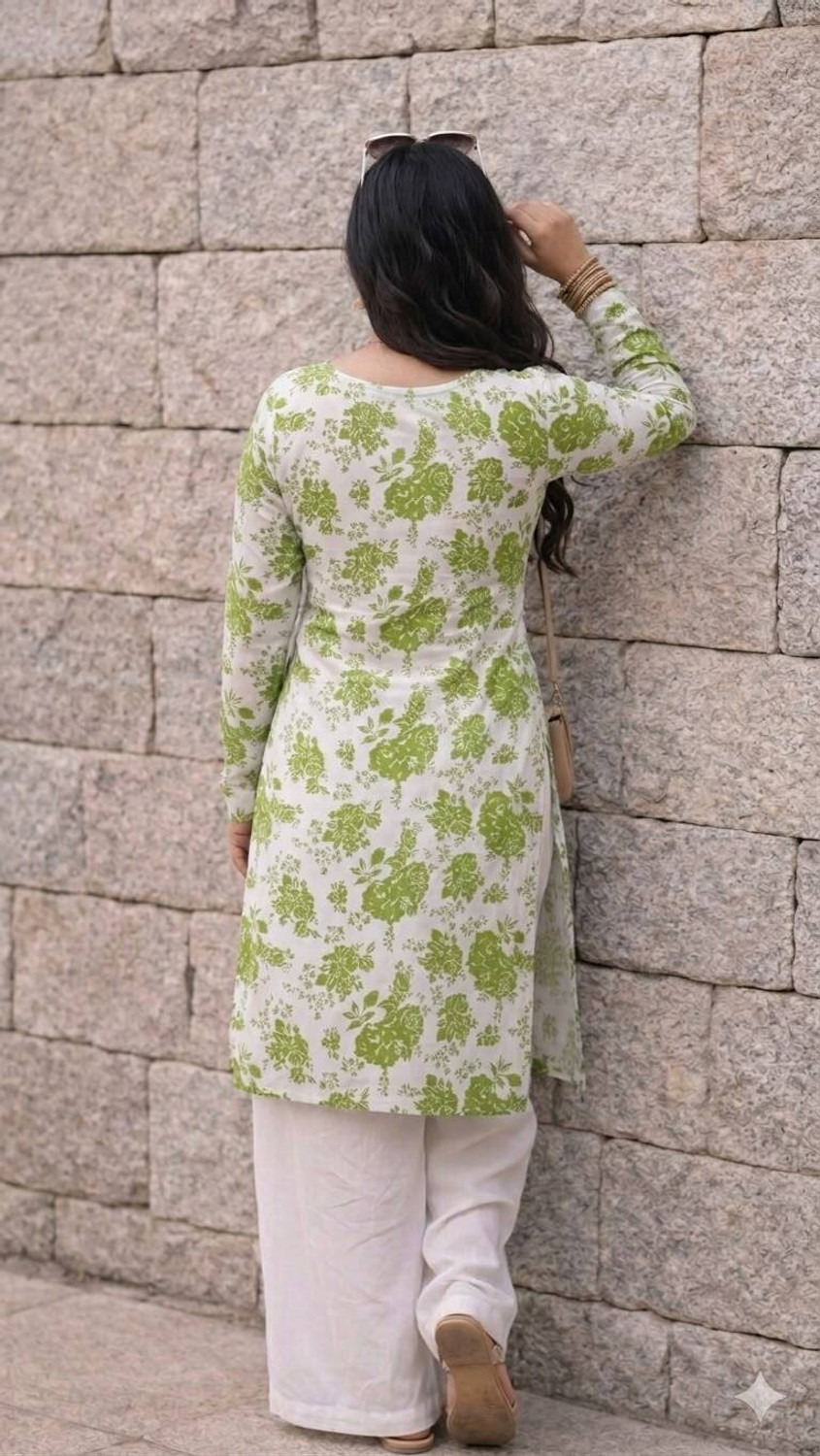 Image of Blosom Women Printed Straight Kurta