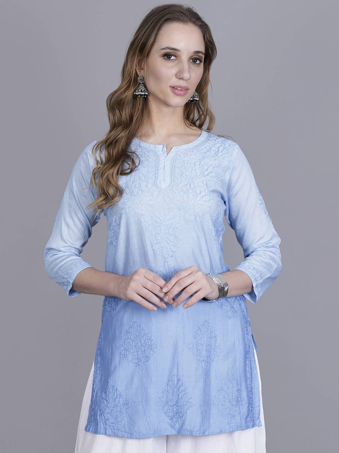 NAZAQAT ETHNIC INDIA Women Embroidered Straight Kurta
