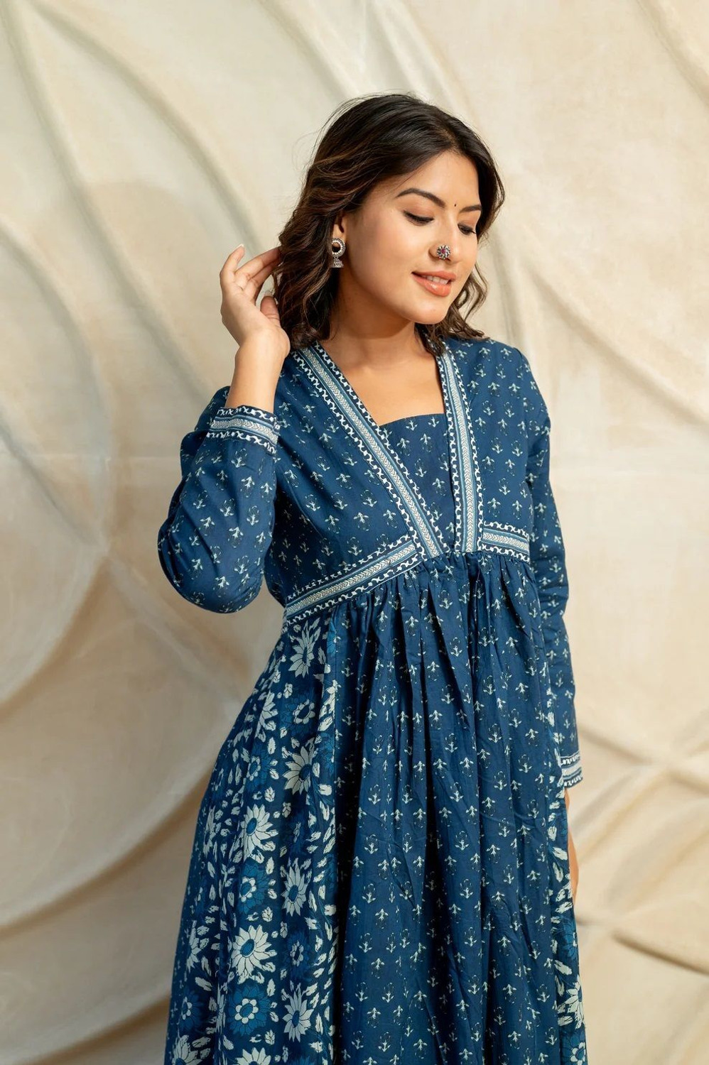 Image of Raghav Silk Studio Women Self Design Straight Kurta