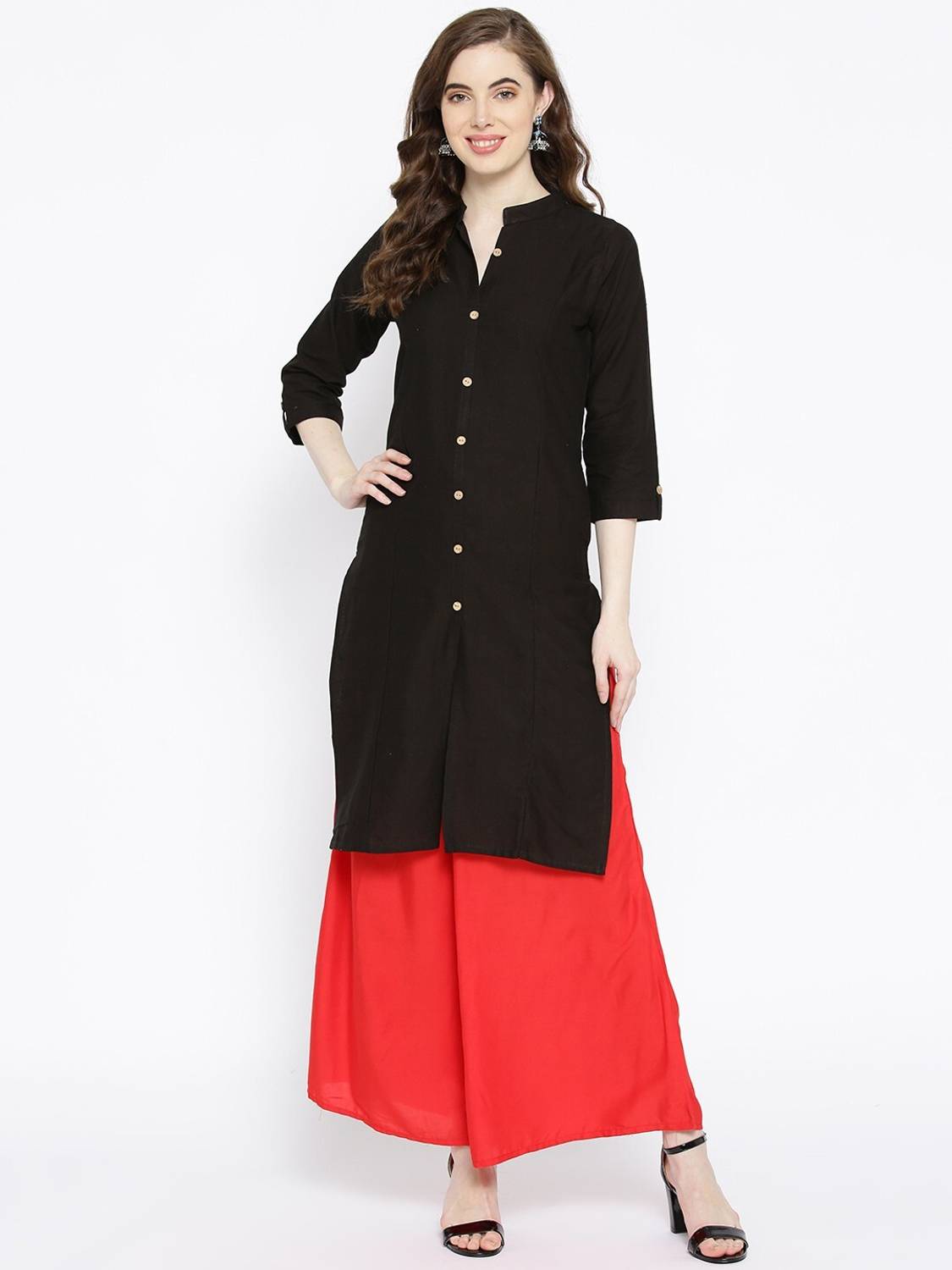 Vastraa Fusion Women Solid Pure Cotton Straight Kurta (Black)