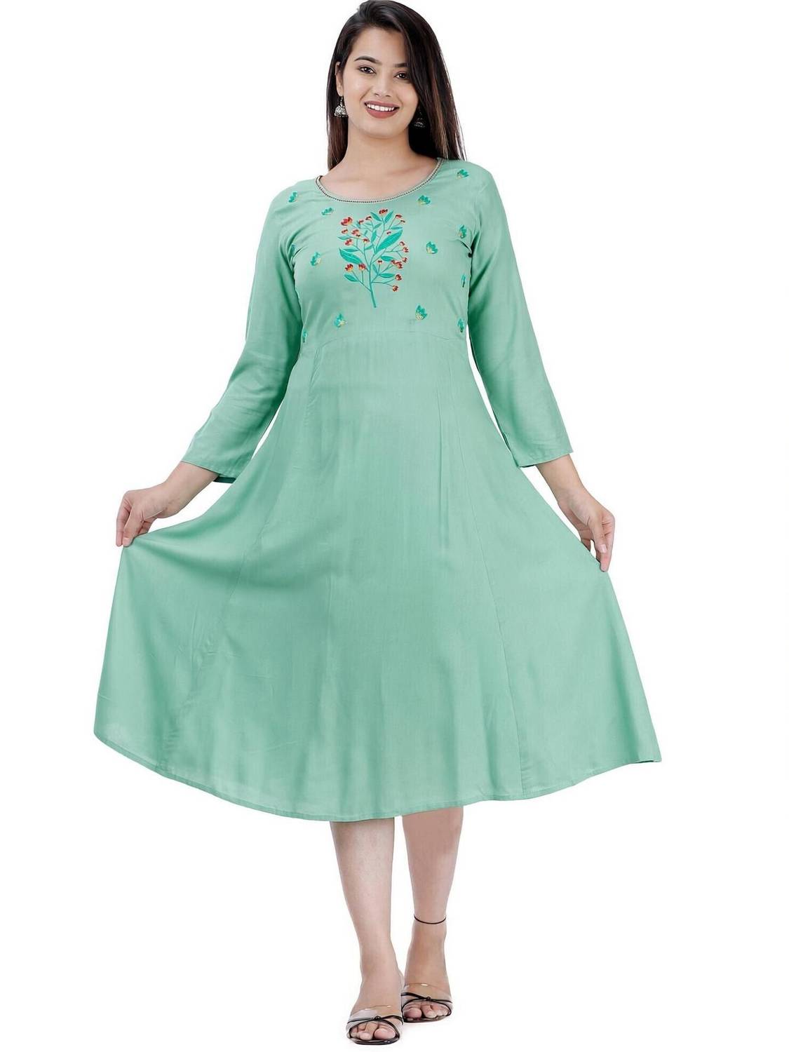 BEST BRAND Women Embroidered Anarkali Kurta