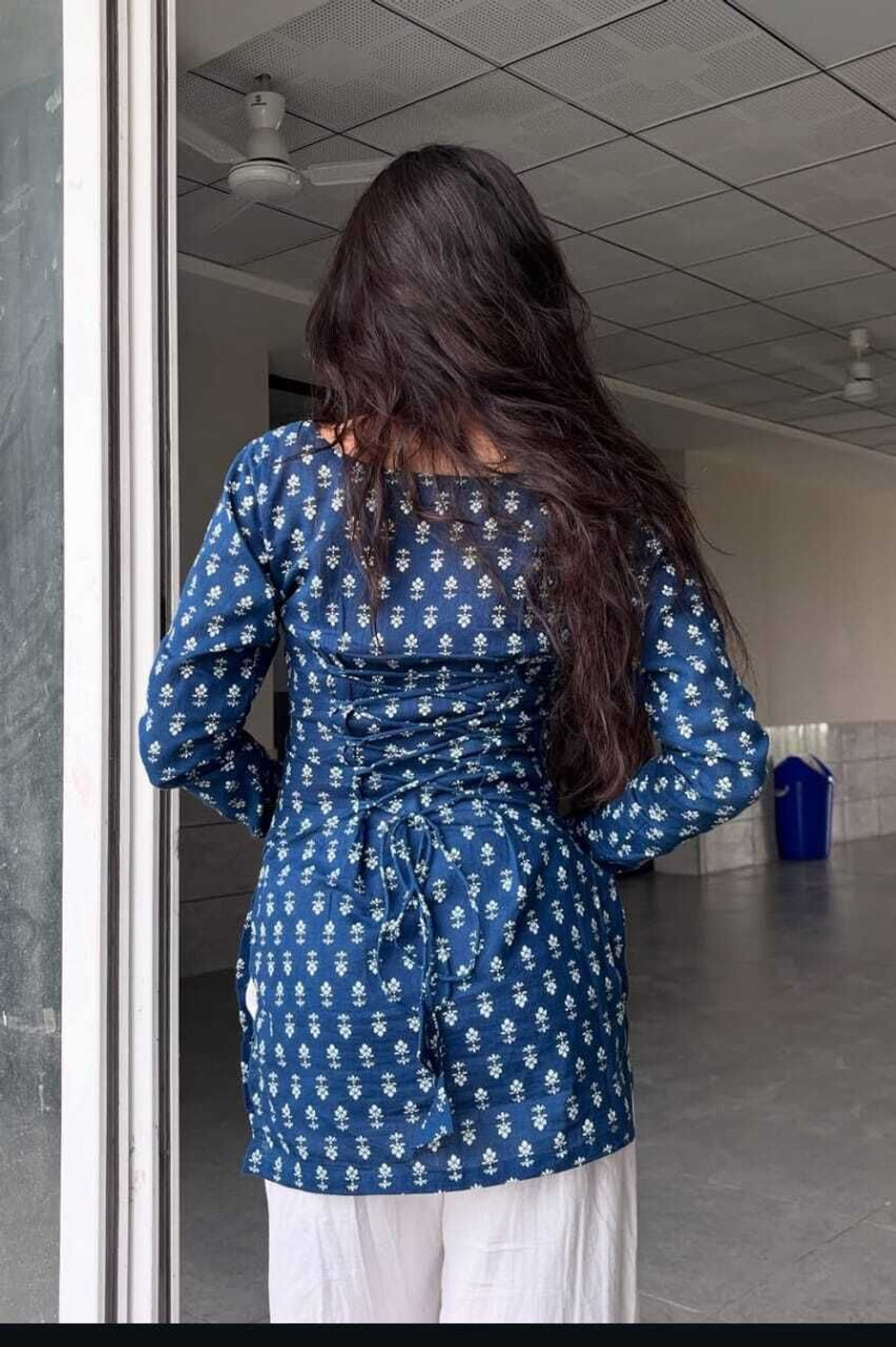 Image of Shivifashion Women Animal Print Straight Kurta
