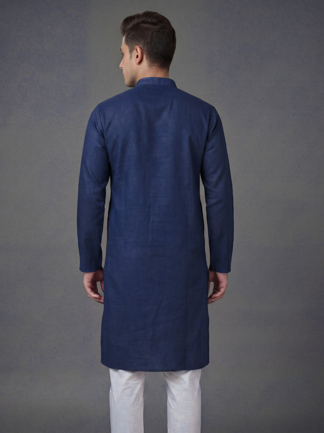 Image of Tibra Collection Men Embroidered Straight Kurta