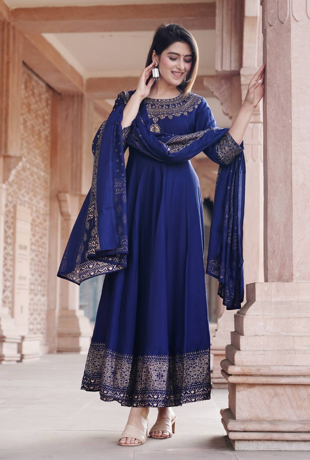 SkyAsia Women Printed Pure Cotton Anarkali Kurta With Attached Du