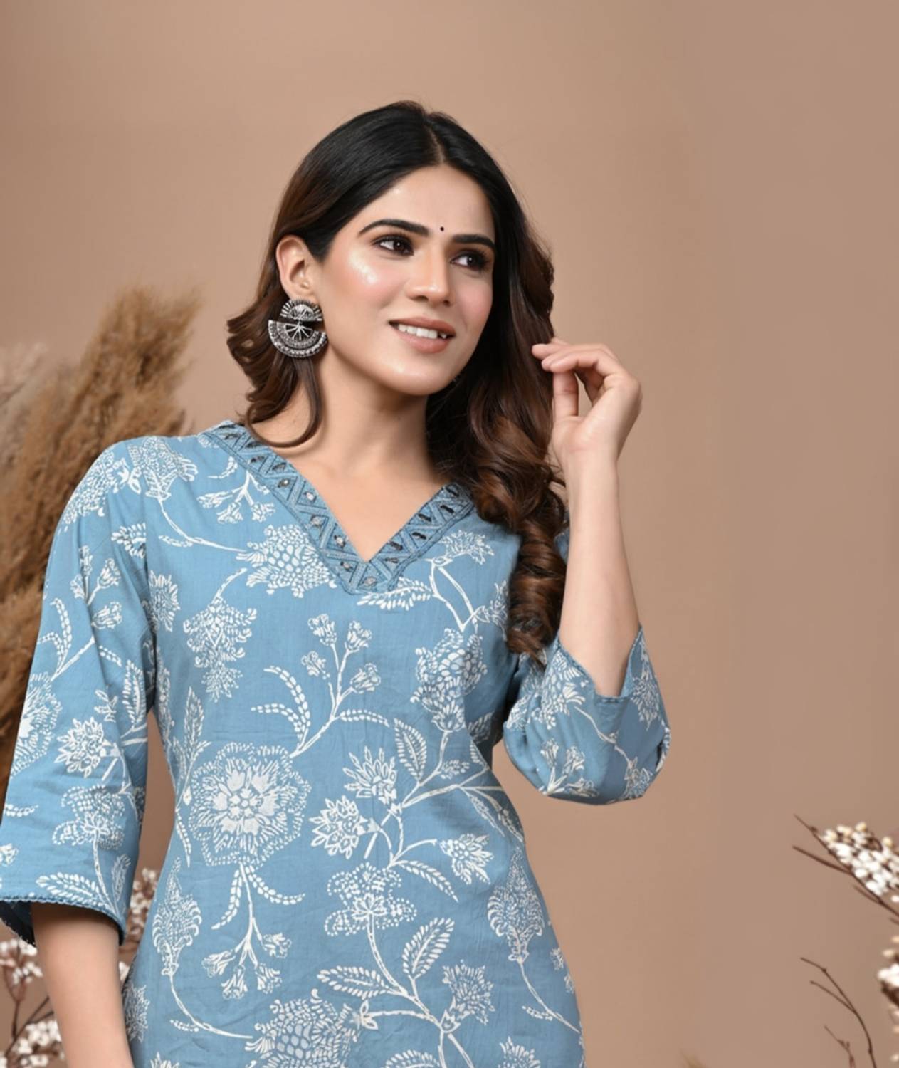 Dizon Women Printed Pure Cotton Straight Kurta (Light Blue)