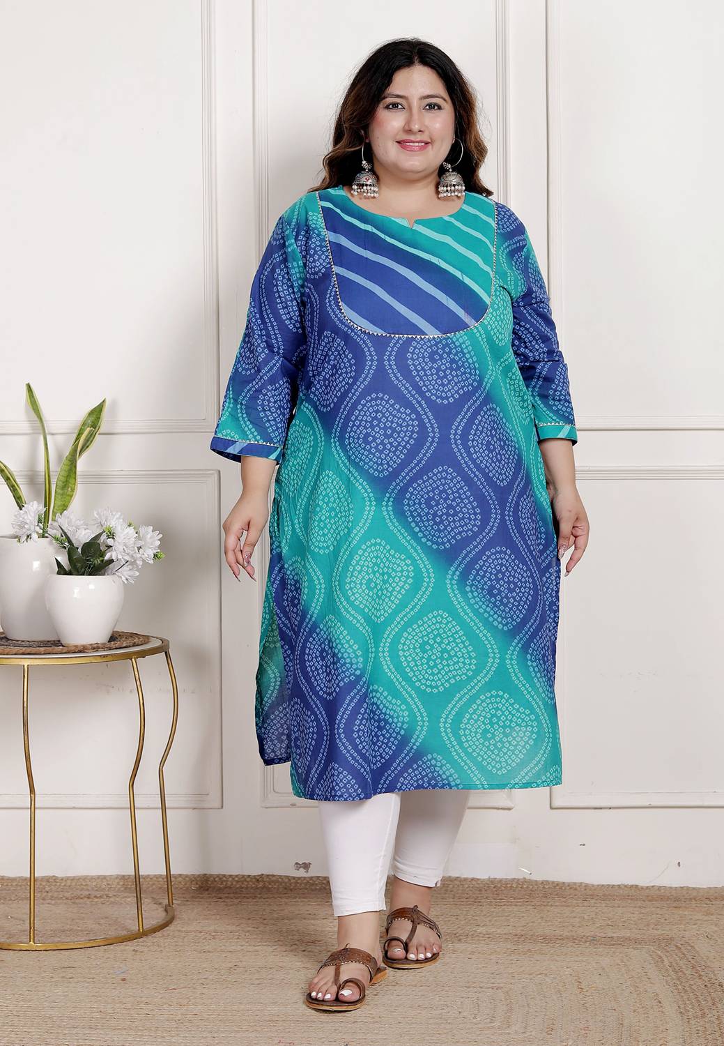 akritik Women Bandhani, Leheriya Straight Kurta