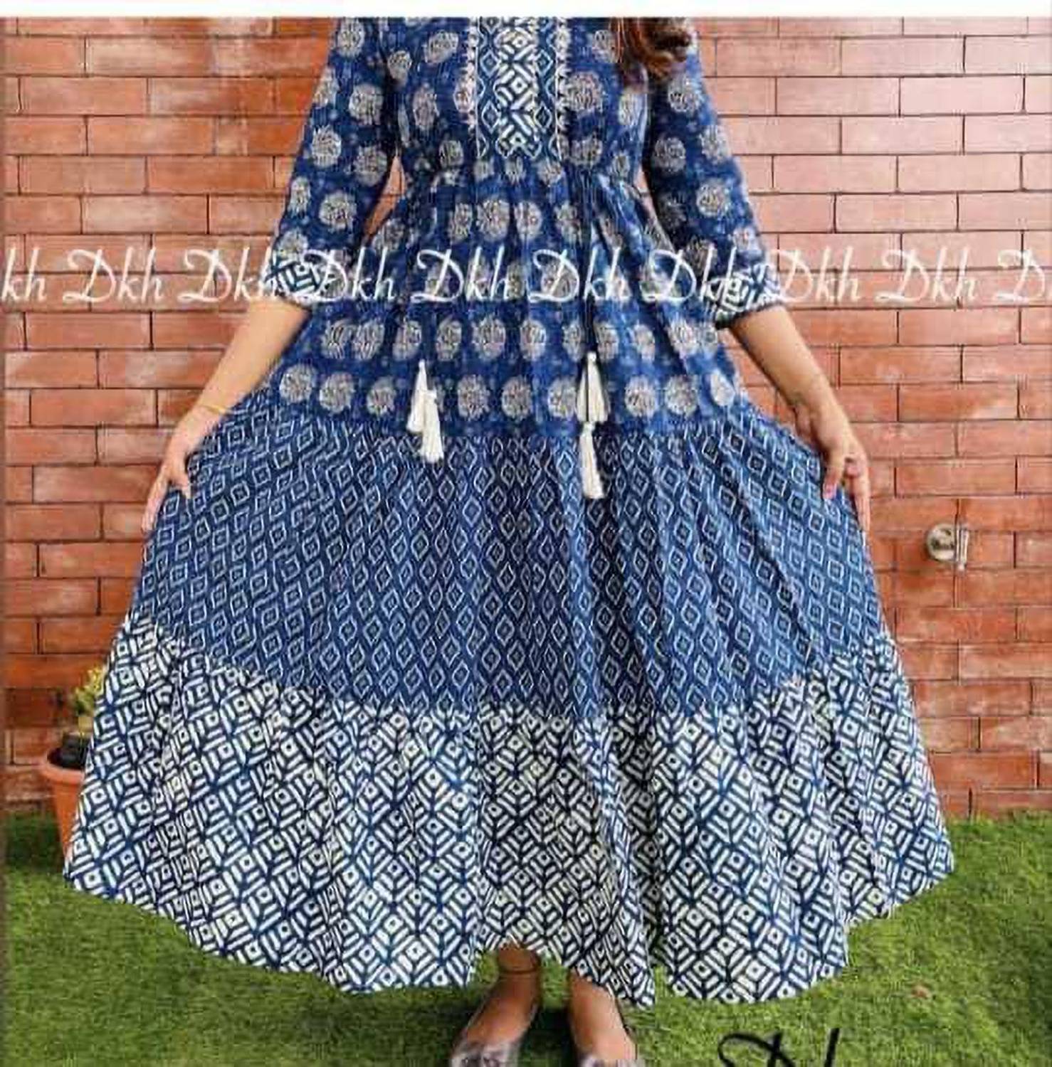 ADARSHA Women Embroidered Anarkali Kurta