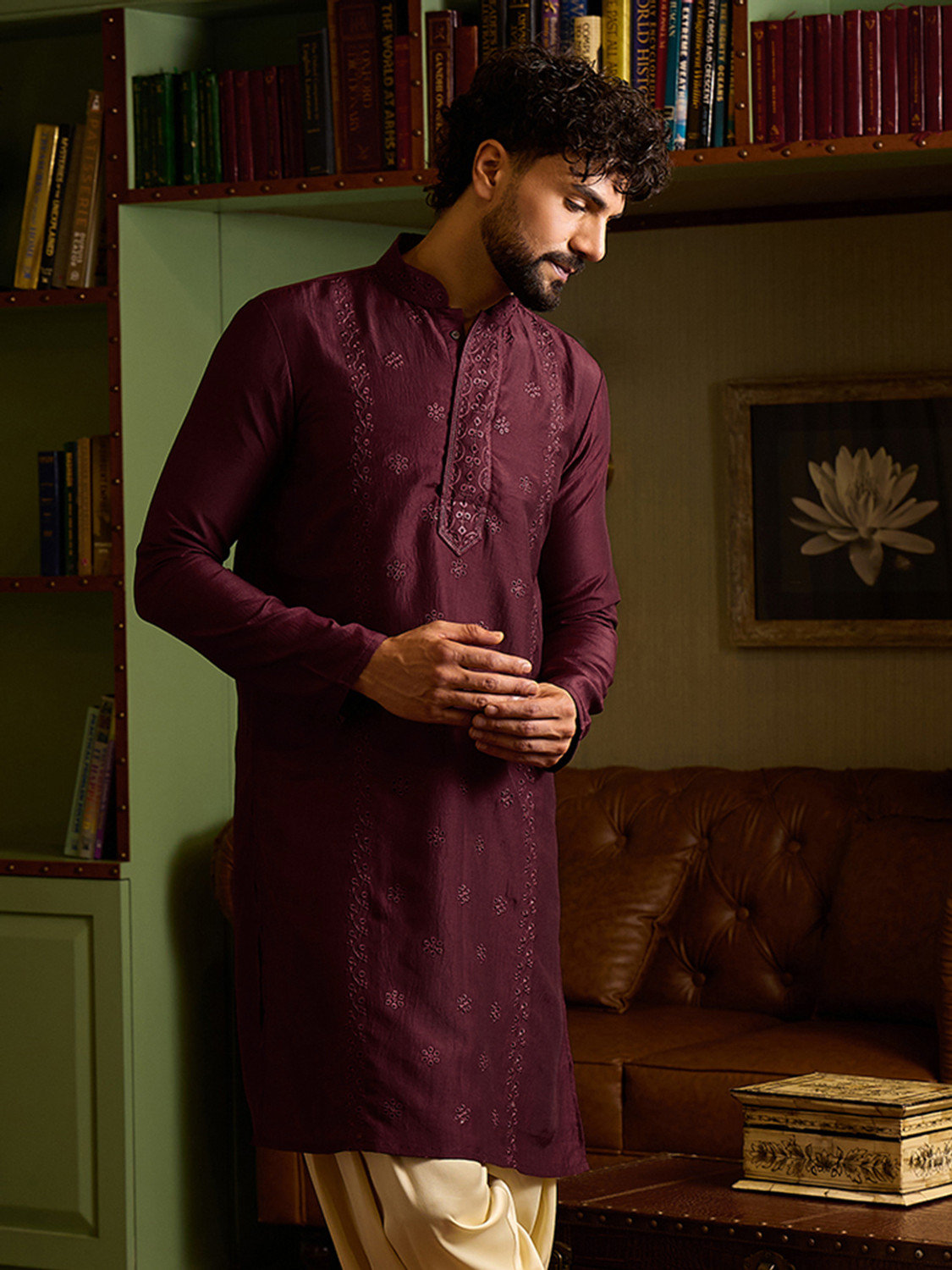 Image of CHHAAP Embroidered Silk Blend Straight Kurta for Men (Maroon)