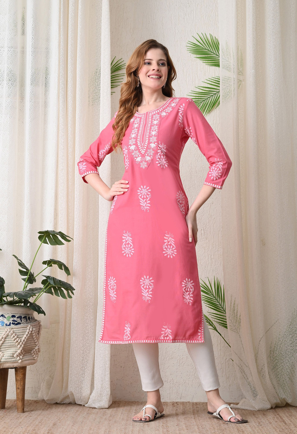 Image of Koito Women Chikan Embroidery Straight Kurta
