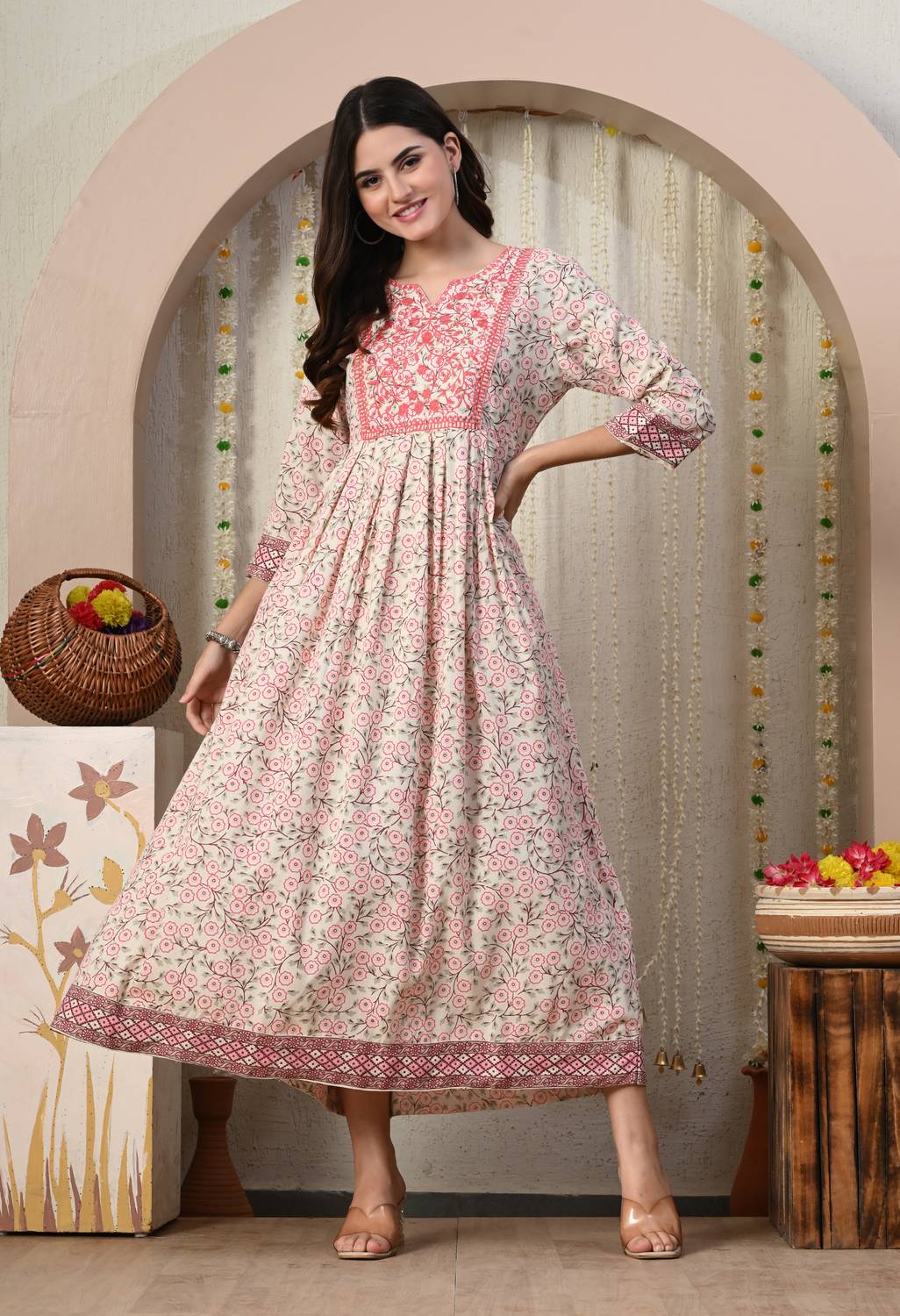 jayleen Women Embroidered Cotton Rayon Anarkali Kurta (Pink)