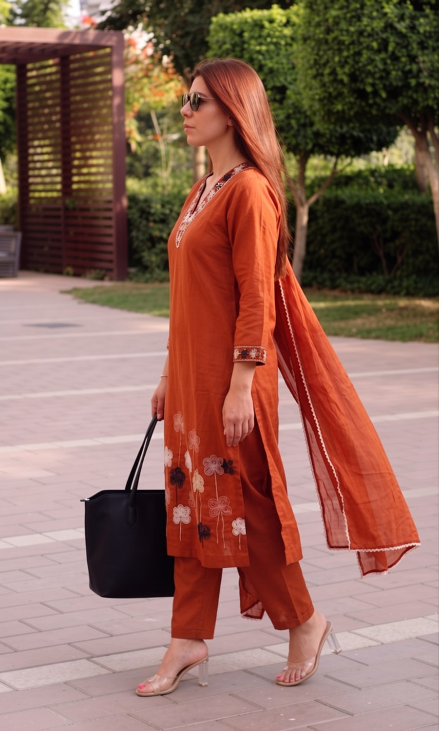Image of Kiana House Of Fashion Women Embroidered Straight Kurta
