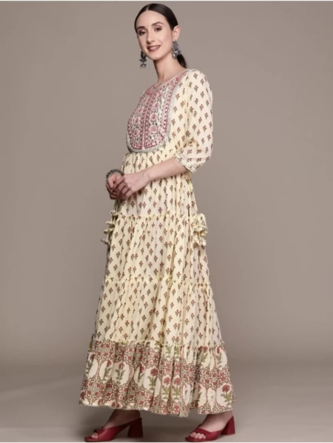 Image of MANIKURTI FAB Women Embroidered Anarkali Kurta