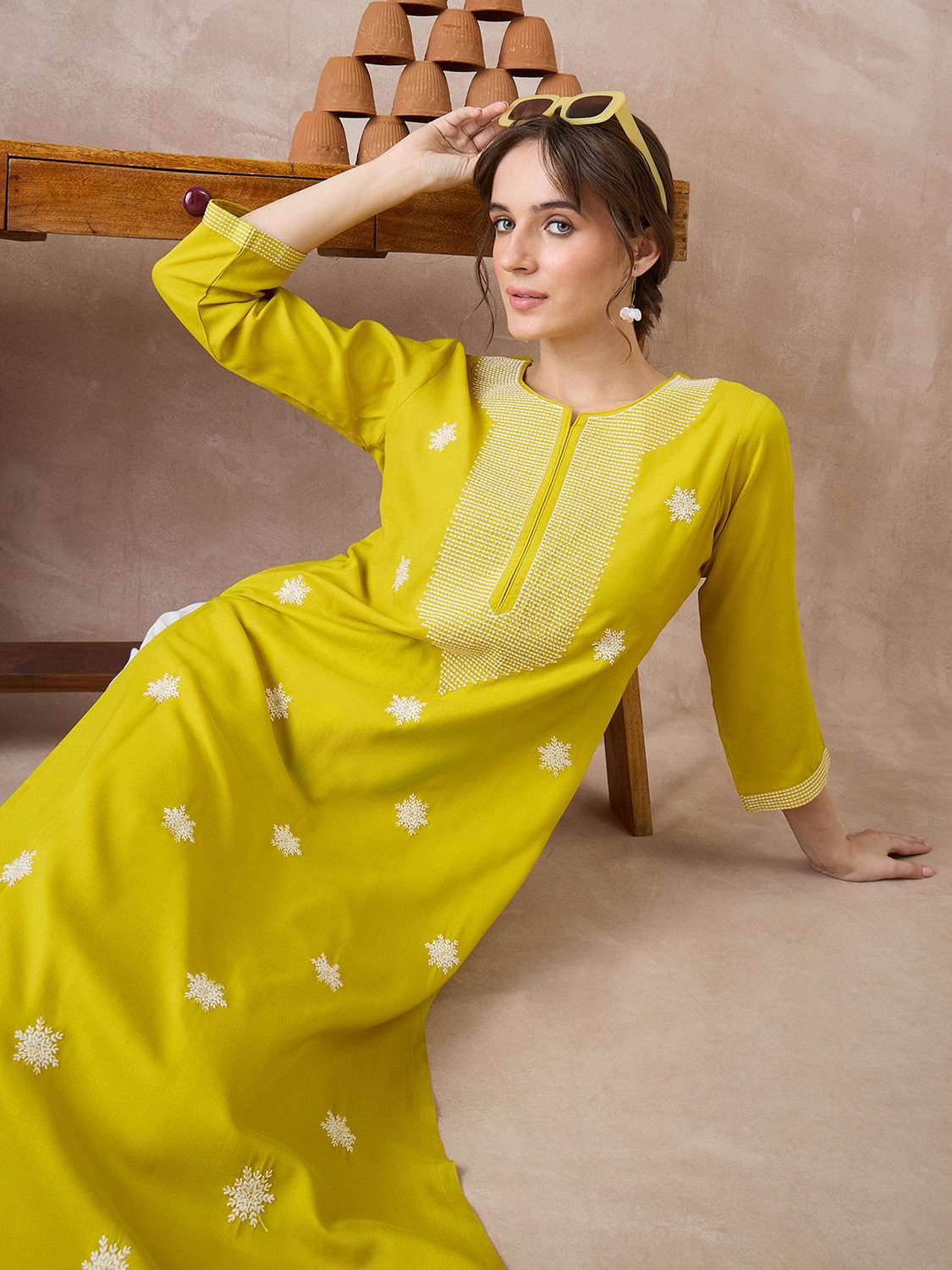 Image of Indo Era Women Embroidered Straight Kurta