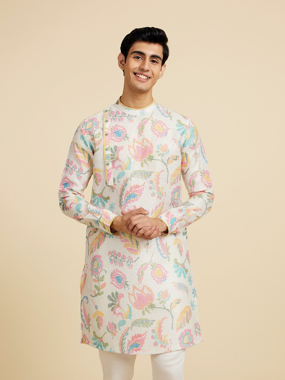 DIWAS by Manyavar Men Printed Straight Kurta