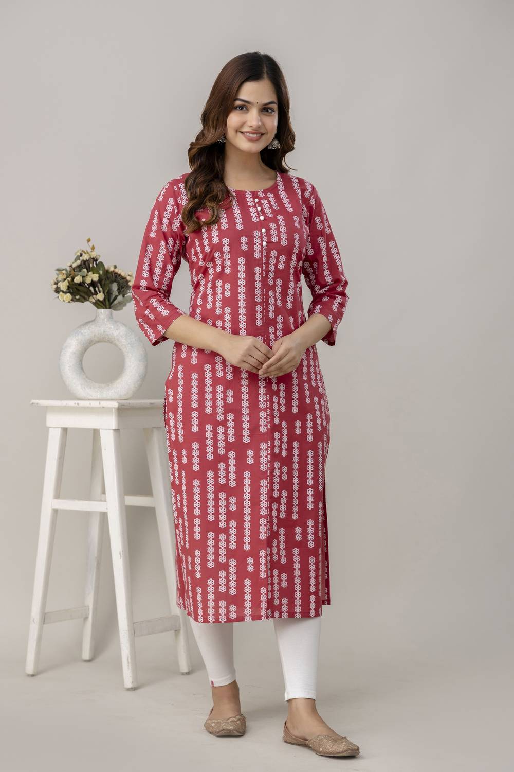 Amudee Fashion Women Printed Cotton Blend Straight Kurta (Purple)