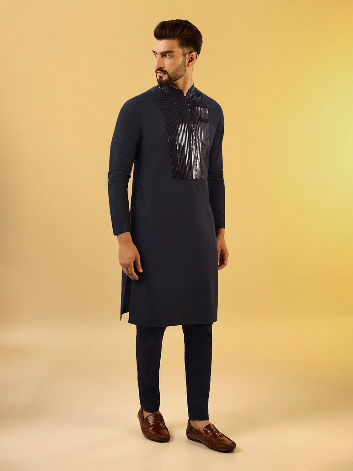 Image of Kisah Embellished Cotton Blend Straight Kurta for Men (Black)