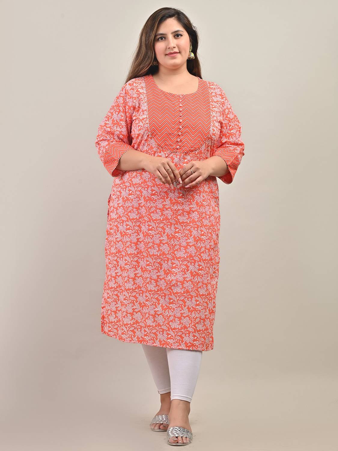 Swasti Women Printed Pure Cotton Straight Kurta (Multicolor)