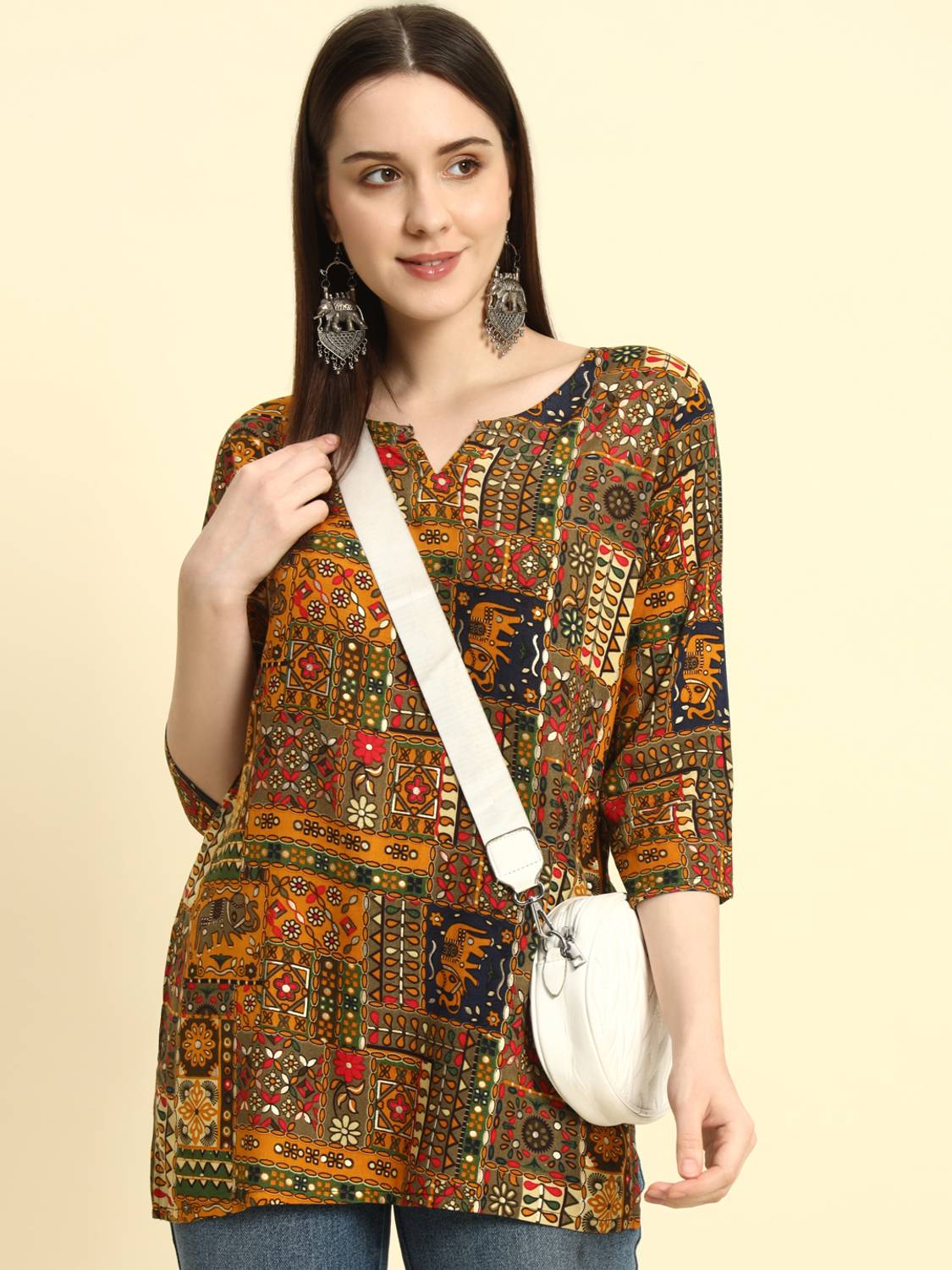 Zyla Women Printed Viscose Rayon Straight Kurta (Yellow)