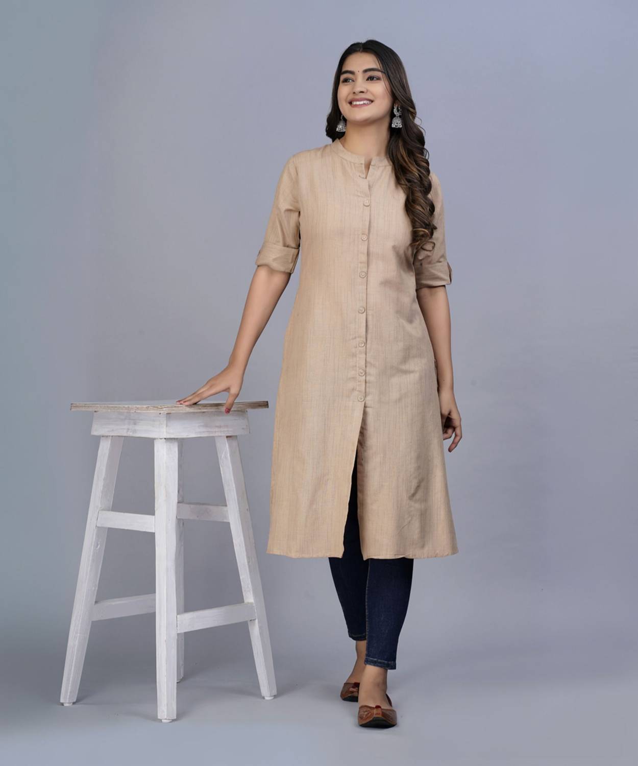 heartloom Women Solid Cotton Blend A-line Kurta (Beige)