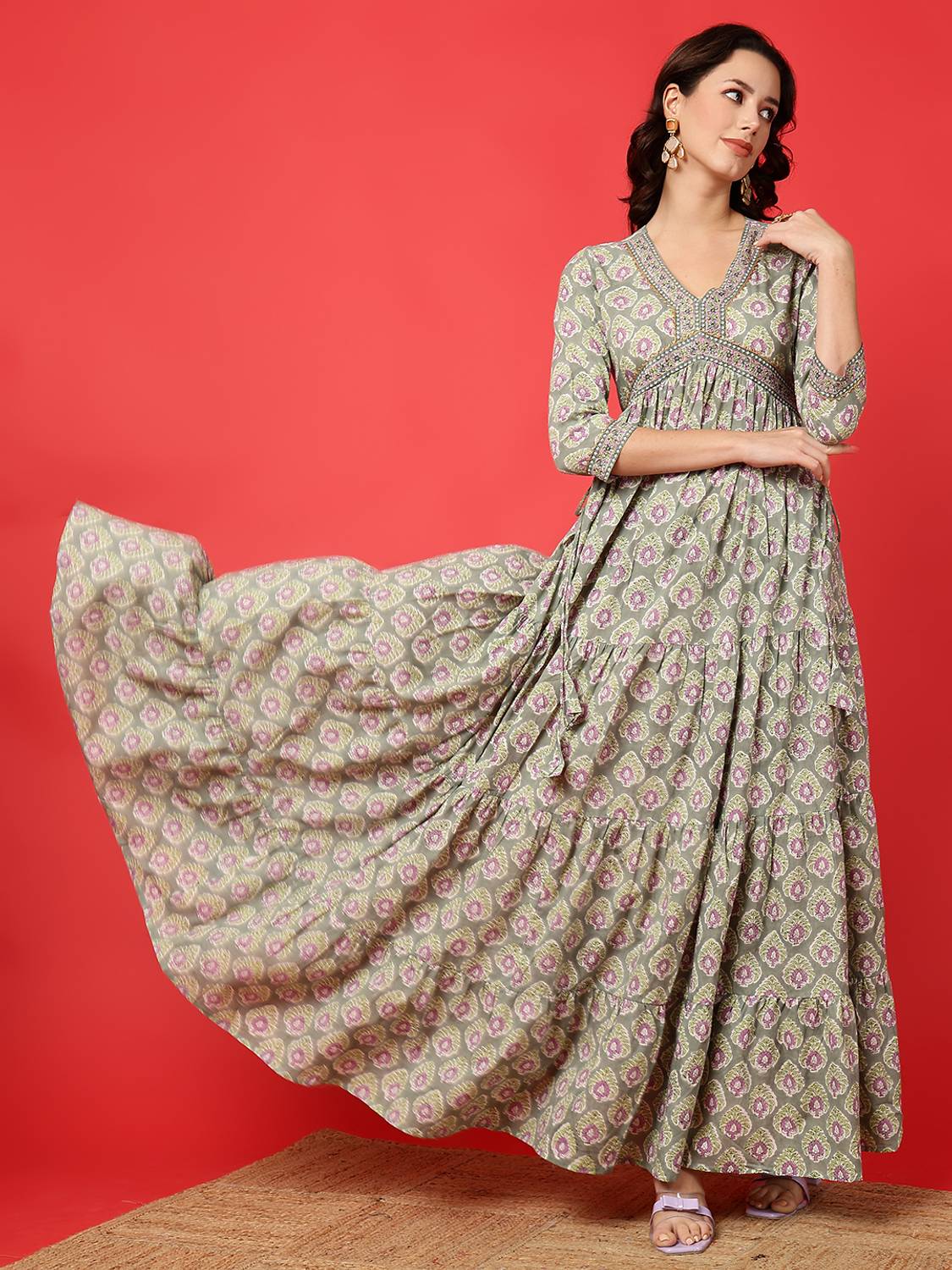 Women Click Women Printed Pure Cotton Anarkali Kurta (Green)
