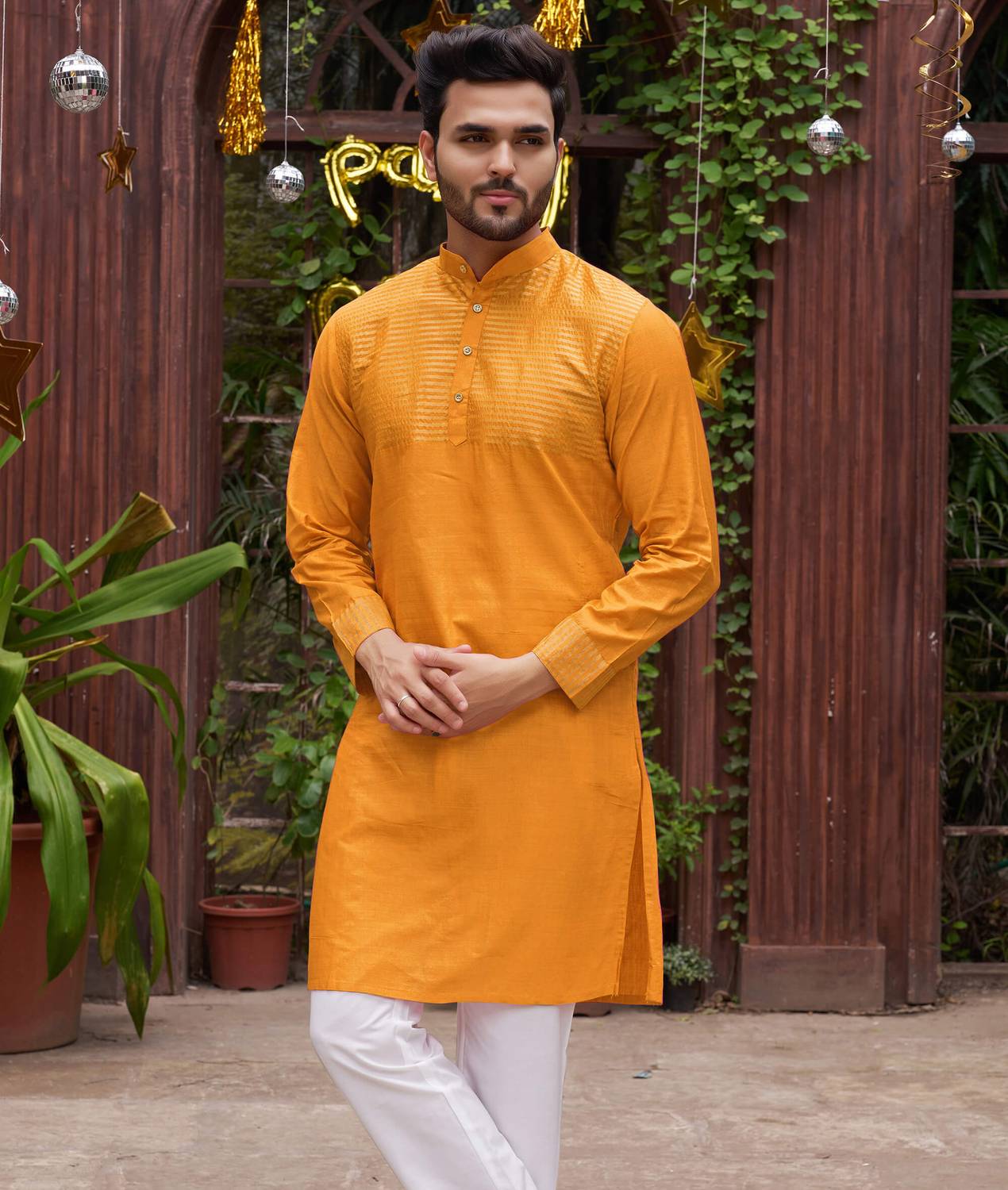 archittam Men Self Design Straight Kurta
