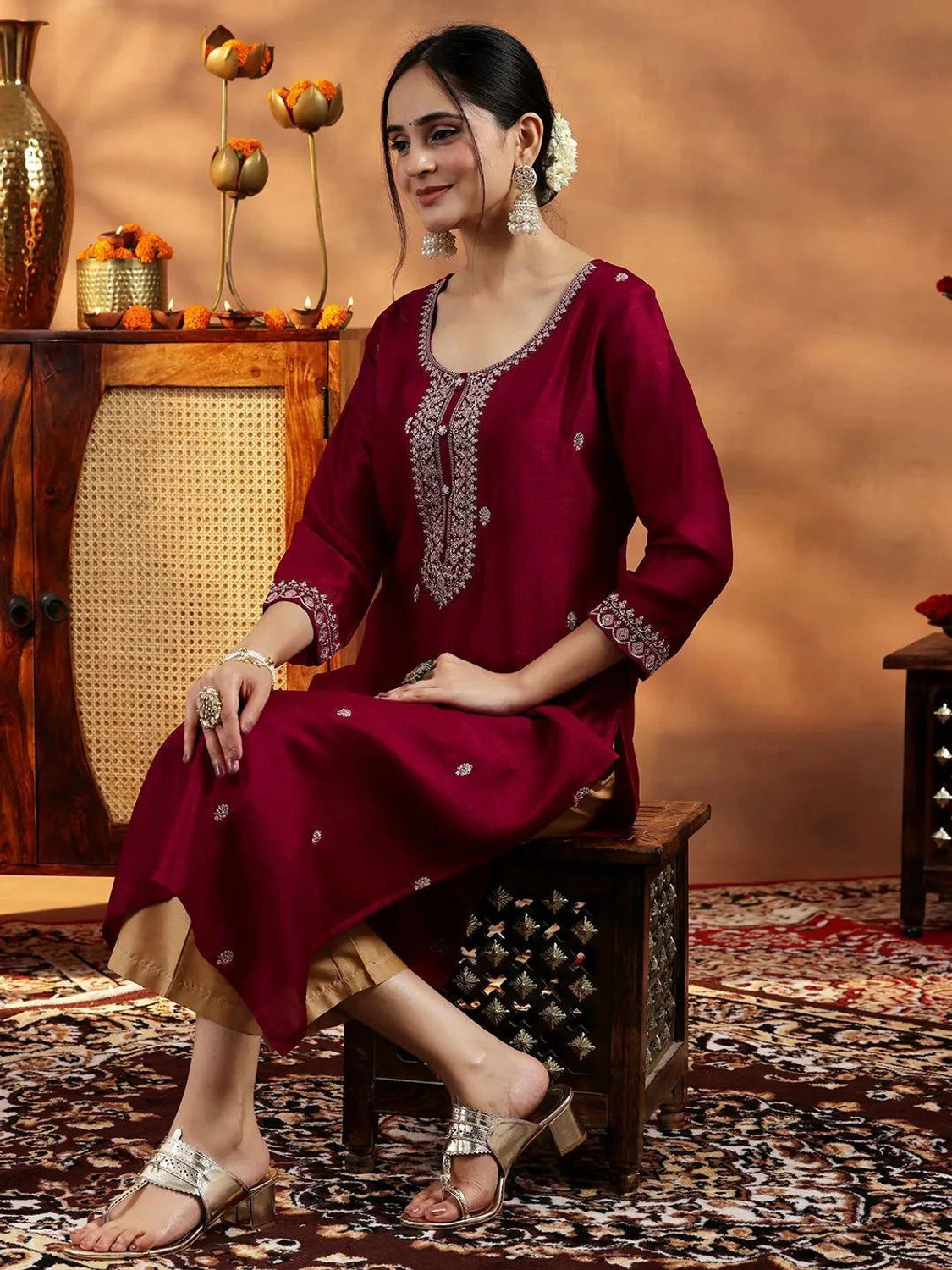 Image of NARACHI TEXWORLD Women Embroidered A-line Kurta