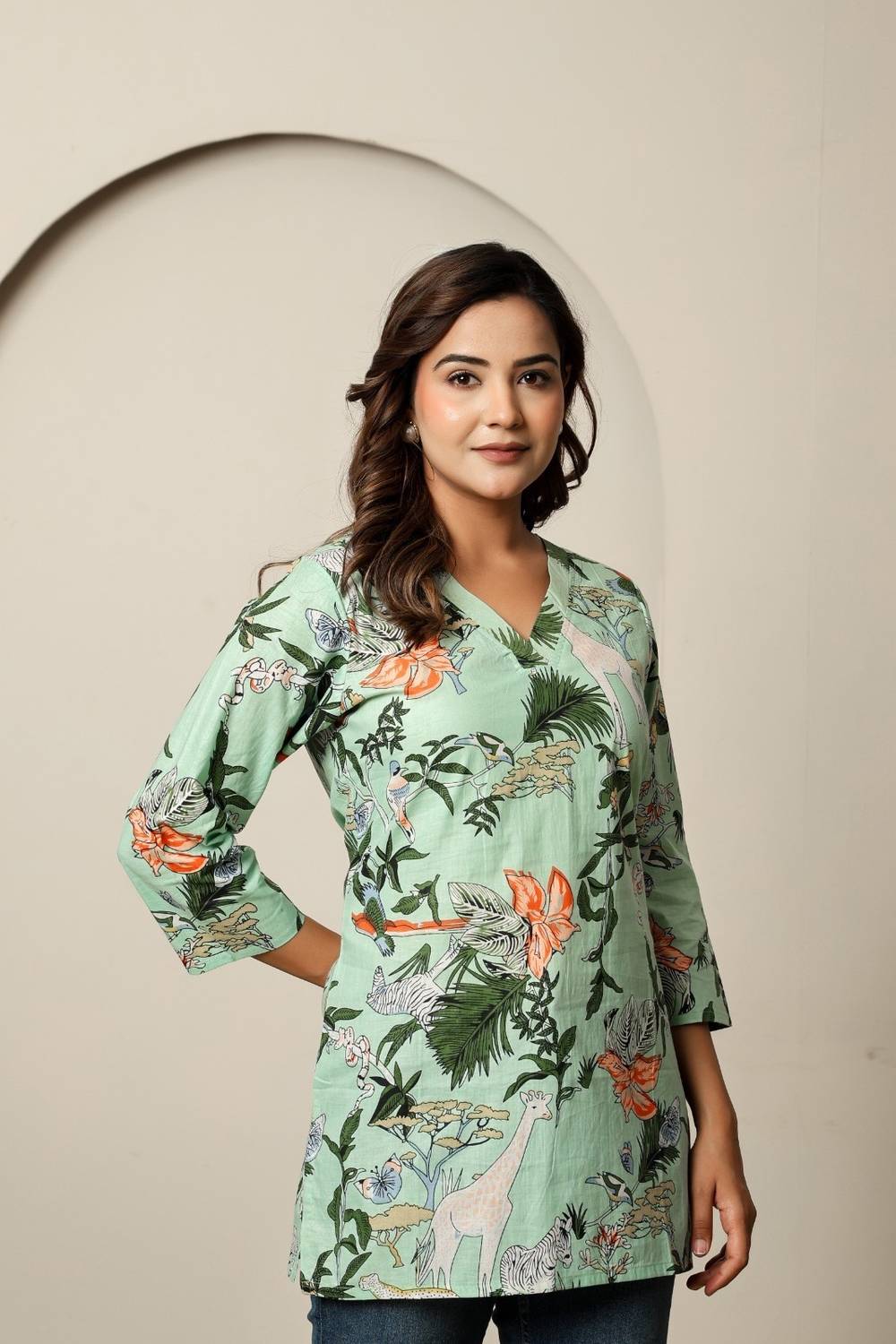 El Cielo Women Printed Cotton Blend Straight Kurta (Green)